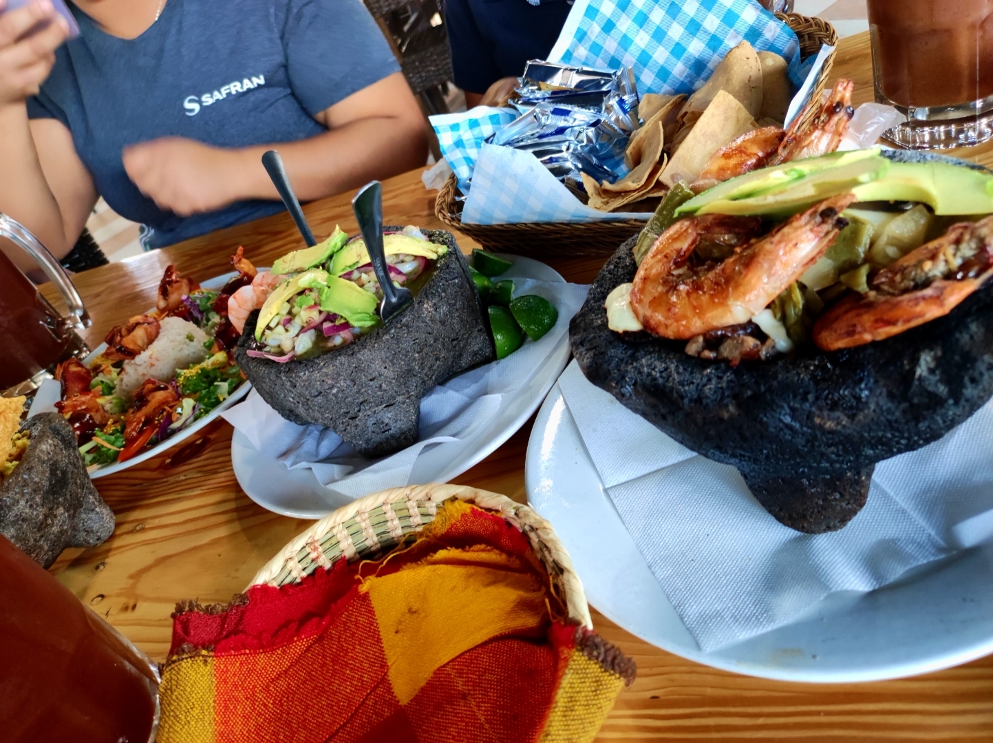 Mariscos "La Cruz" Sucursal Aeropuerto image 5