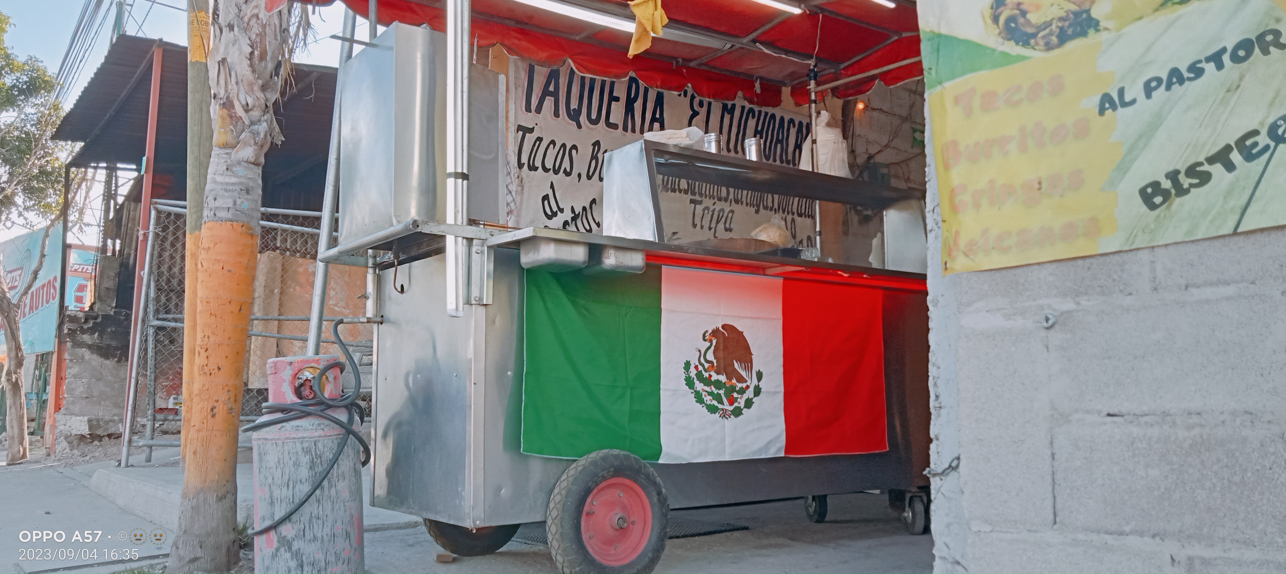 Taqueria El Michoacano image 8