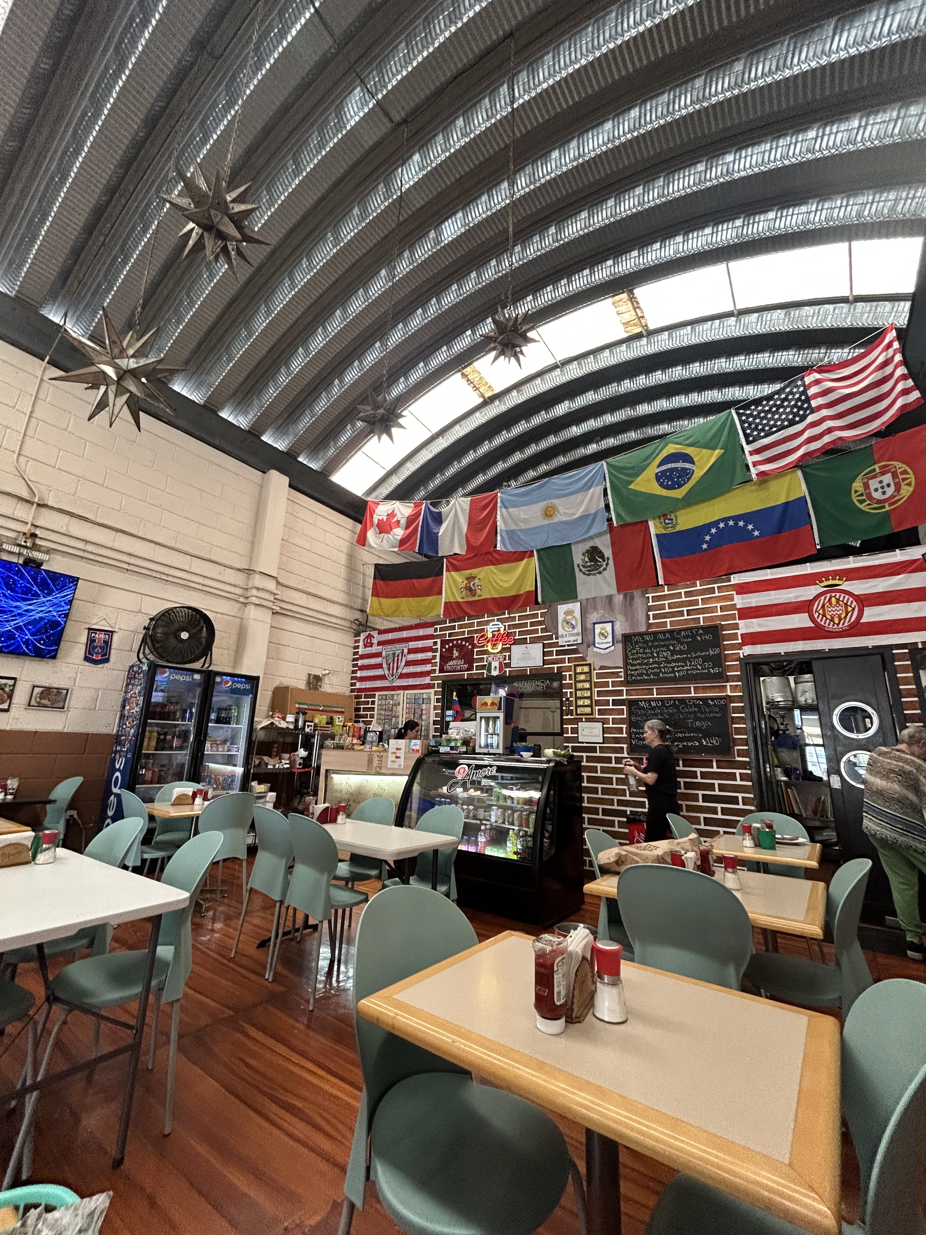 Amore international food image 3