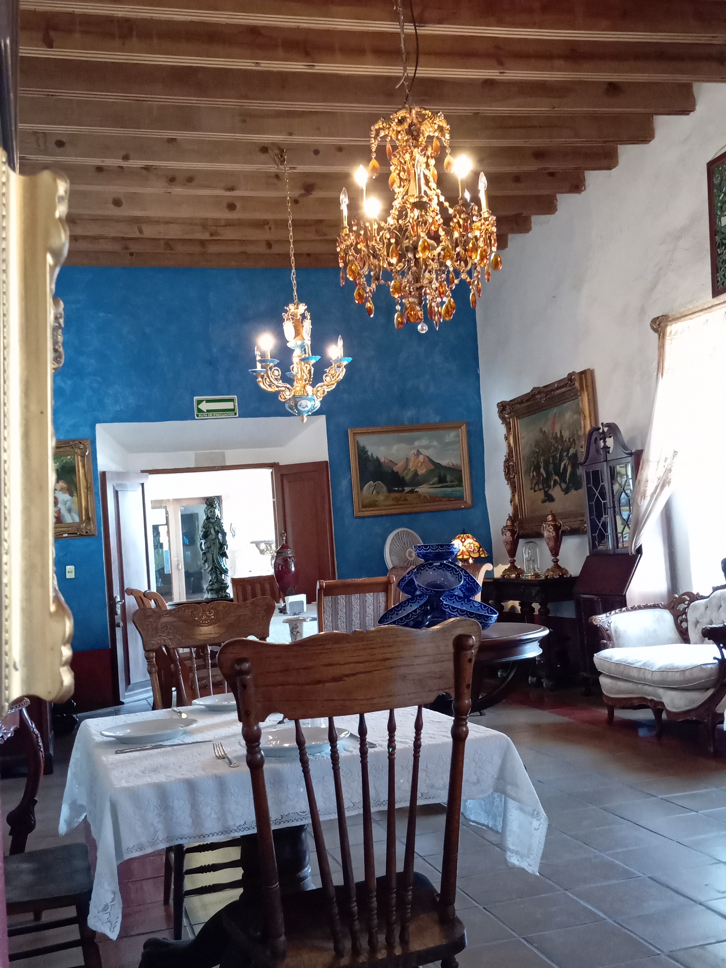 Restaurante y Galeria de antigüedades La Noria image 5