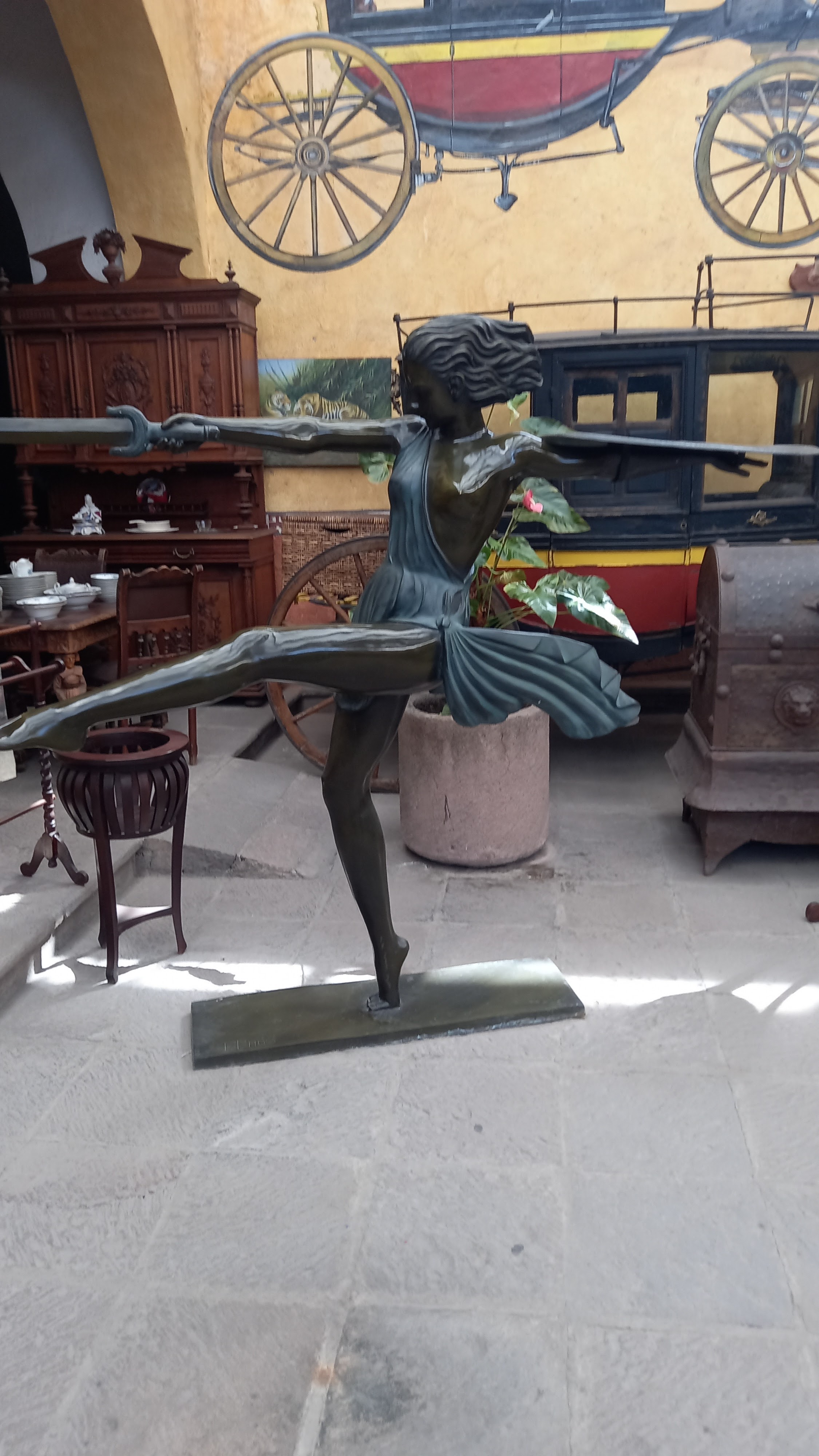 Restaurante y Galeria de antigüedades La Noria image 7