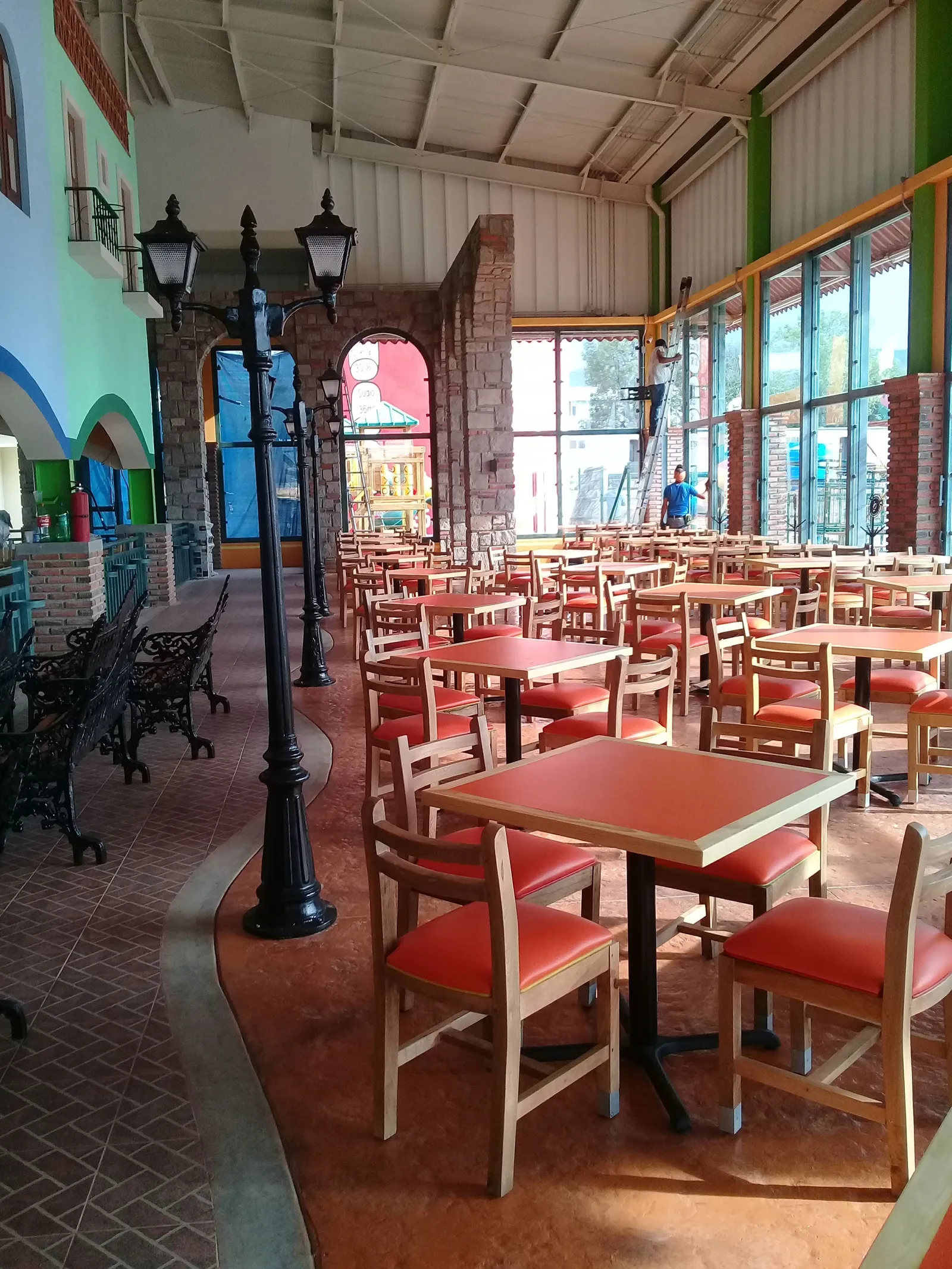 Restaurante y Galeria de antigüedades La Noria image 10