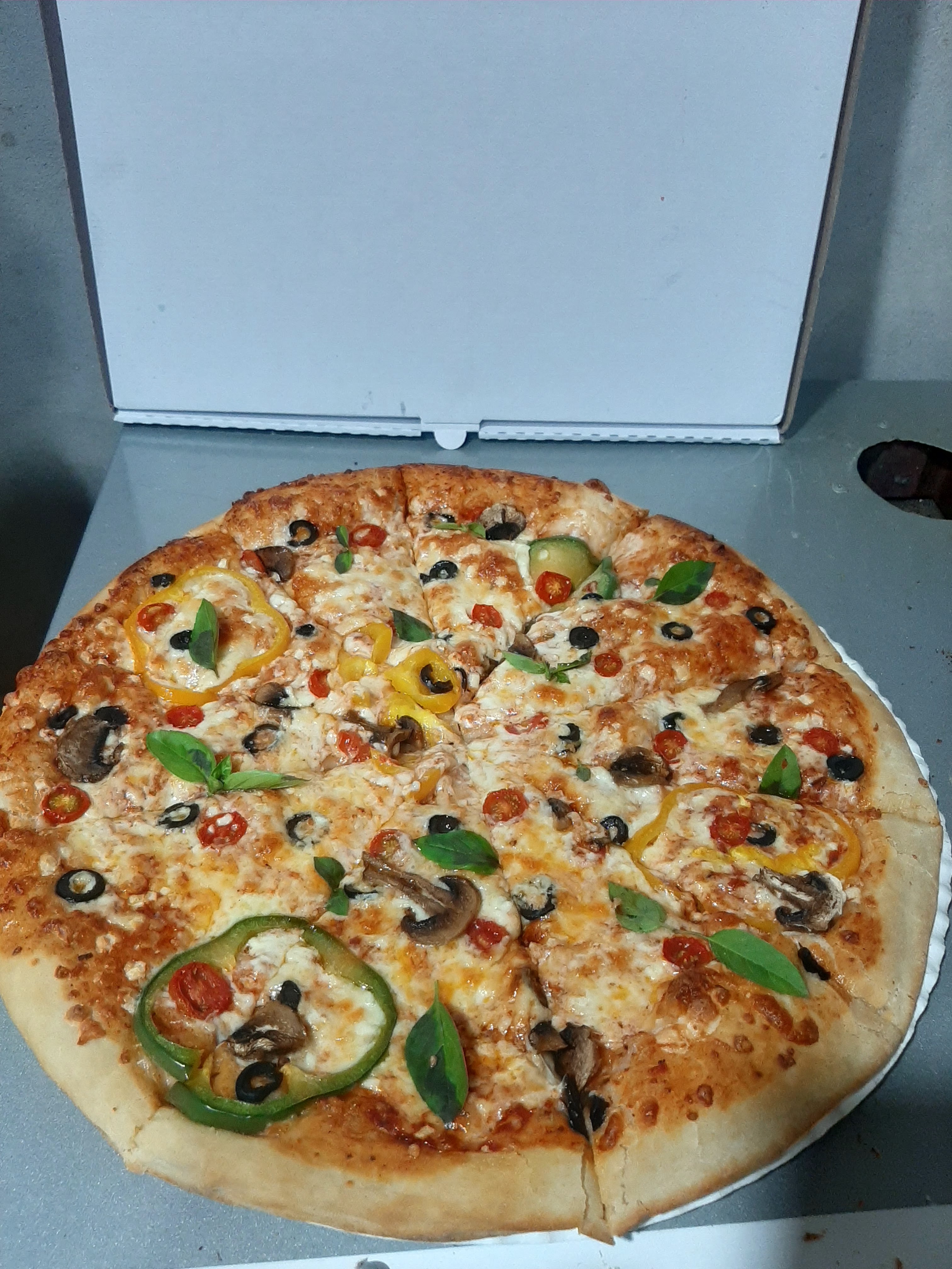 Chuy'sss pizzas image 6