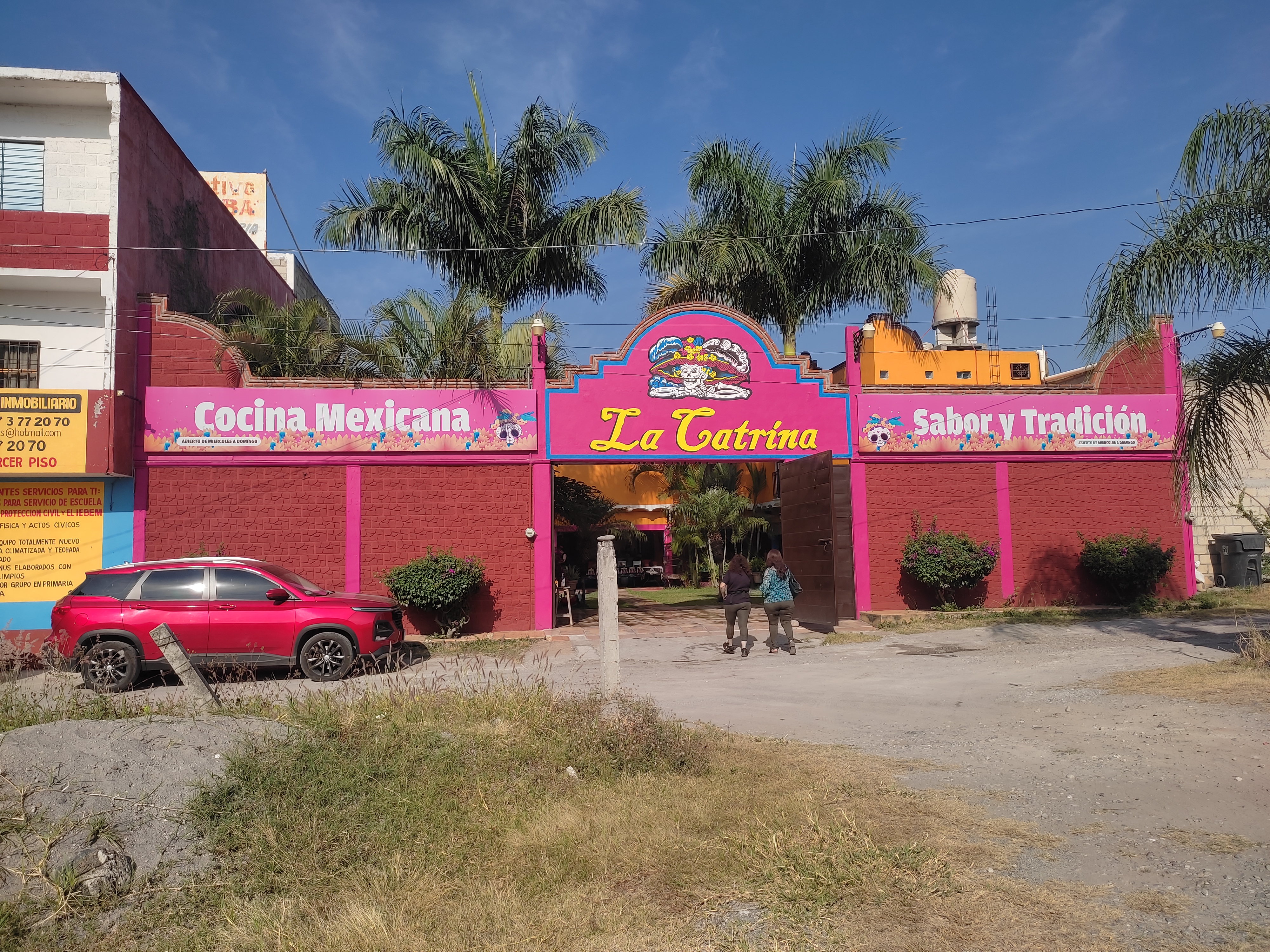 Jardín La Catrina Cocina Mexicana image 4