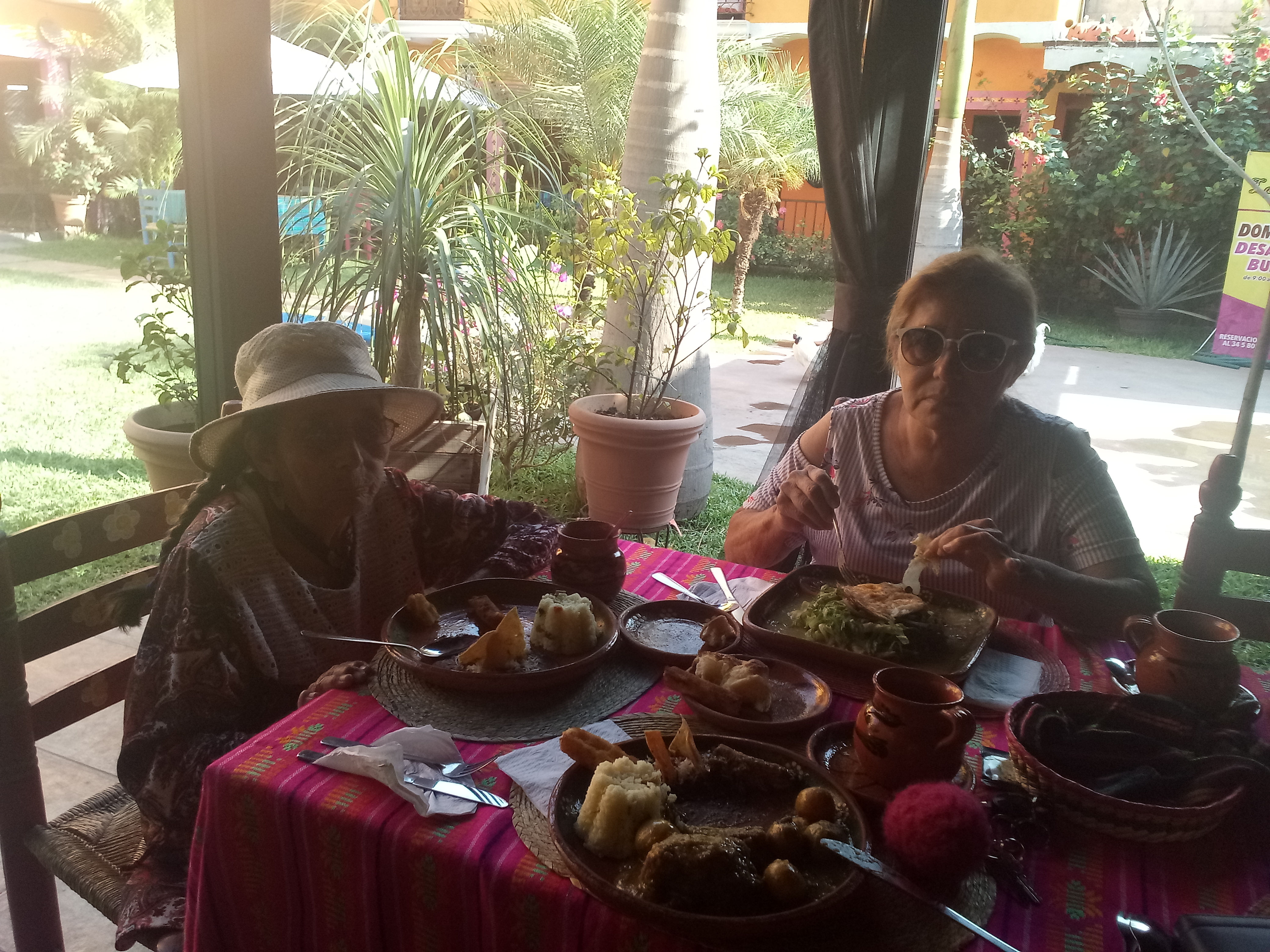 Jardín La Catrina Cocina Mexicana image 6