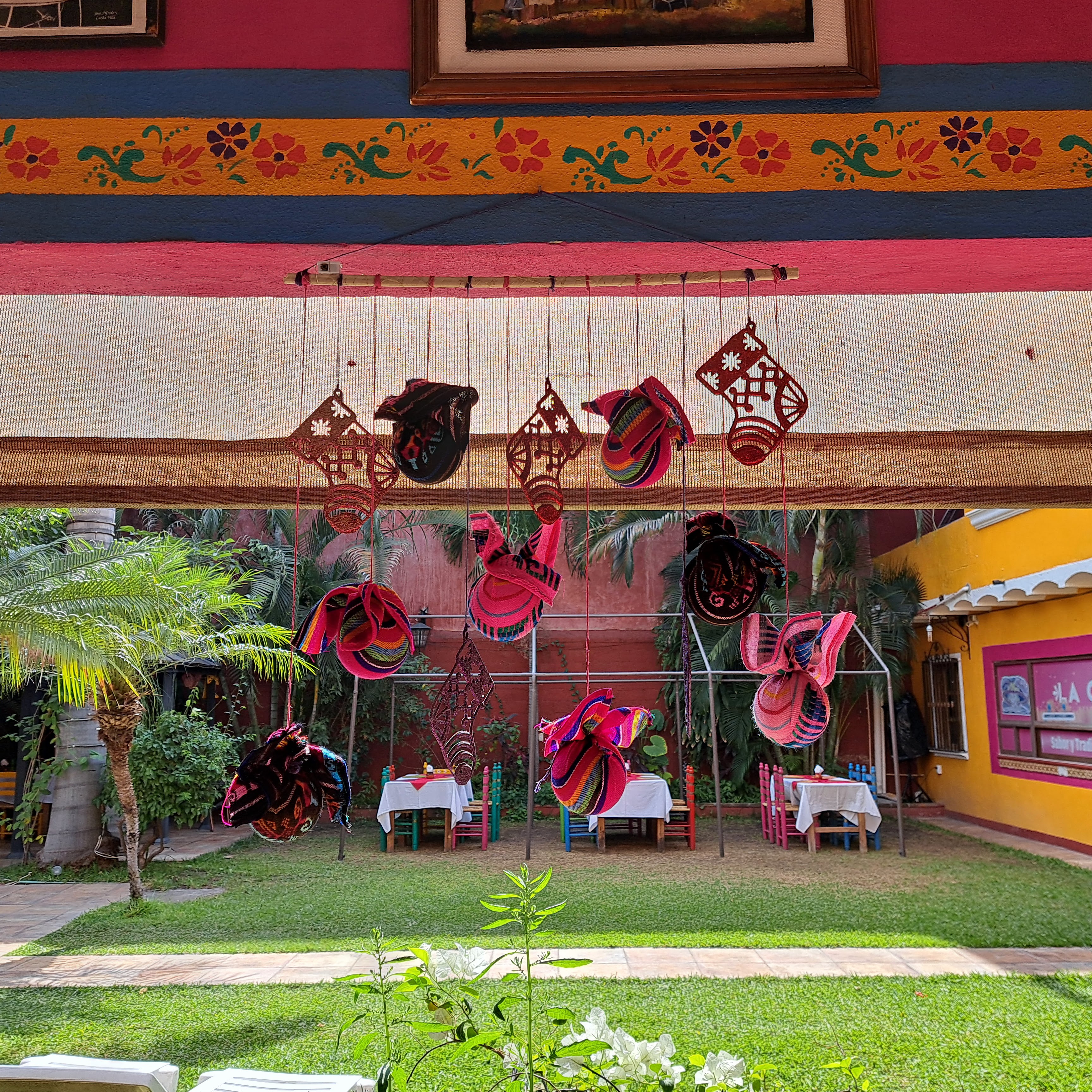 Jardín La Catrina Cocina Mexicana image 7