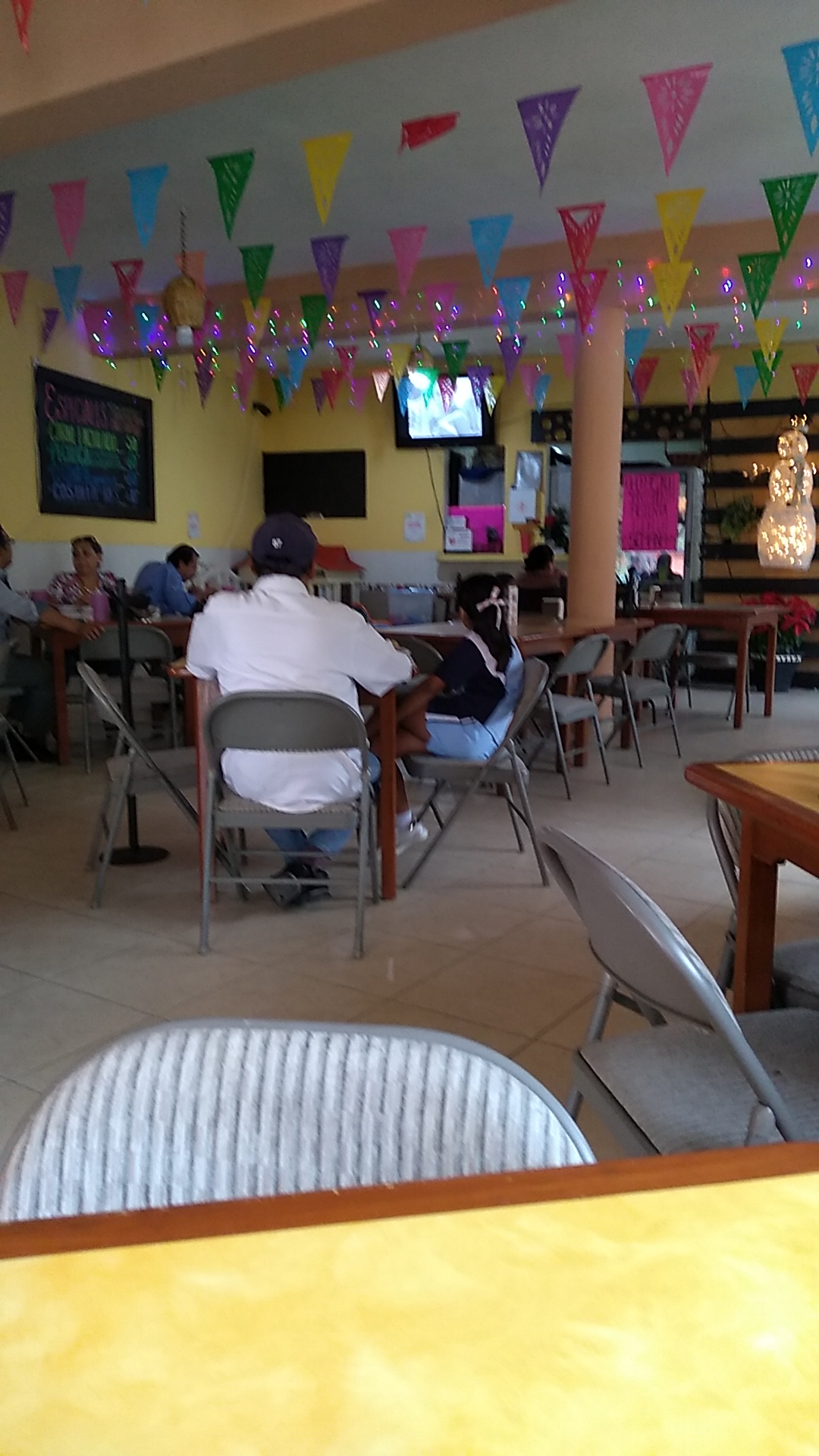 Fonda Santa Maria image 6