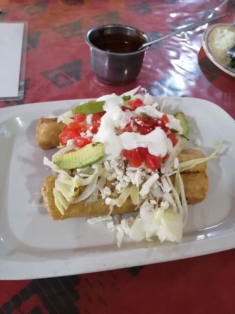 RESTAURANTE TRES CUMBRES SUCURSAL image 2