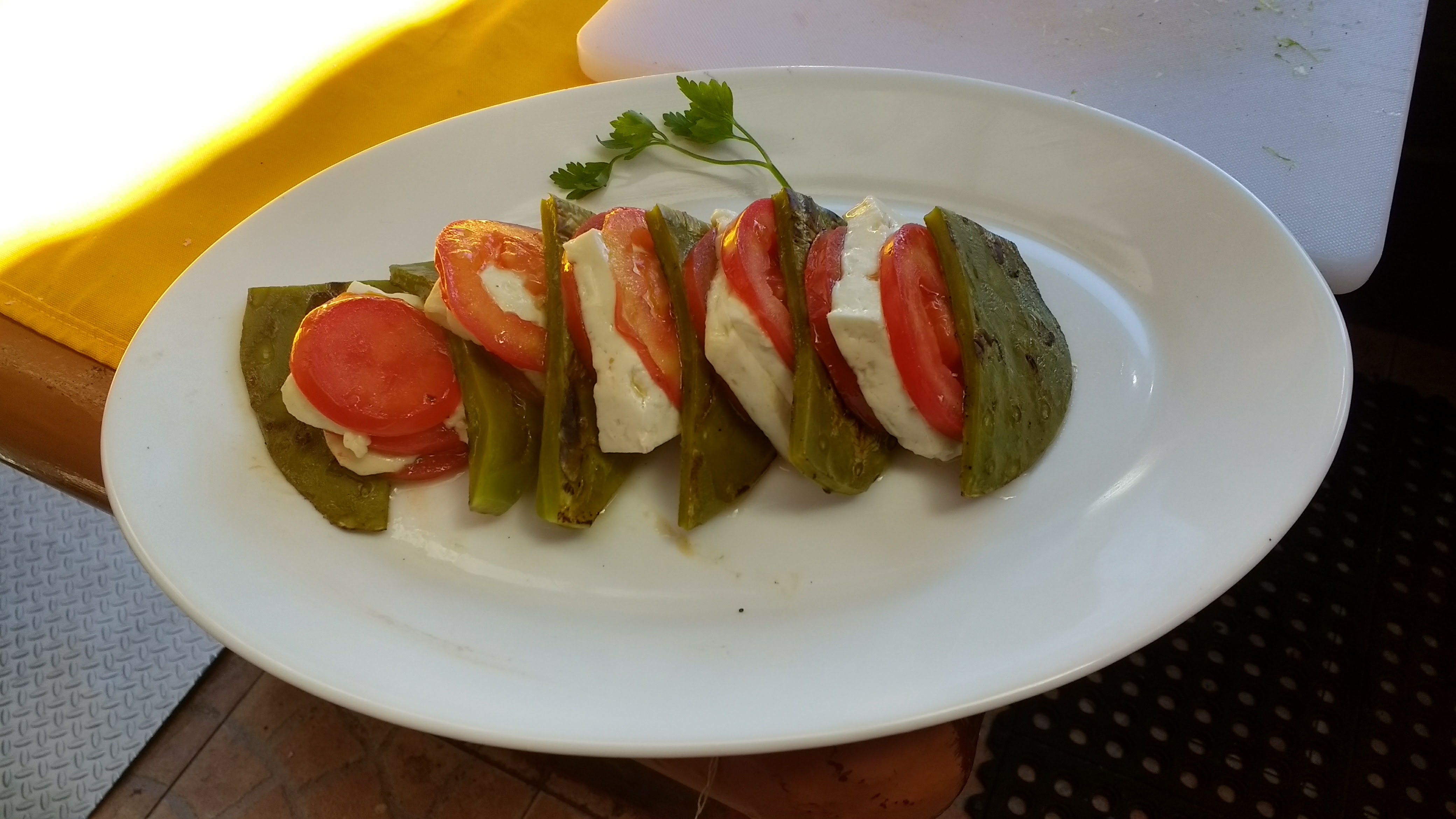 RESTAURANTE TRES CUMBRES SUCURSAL image 8