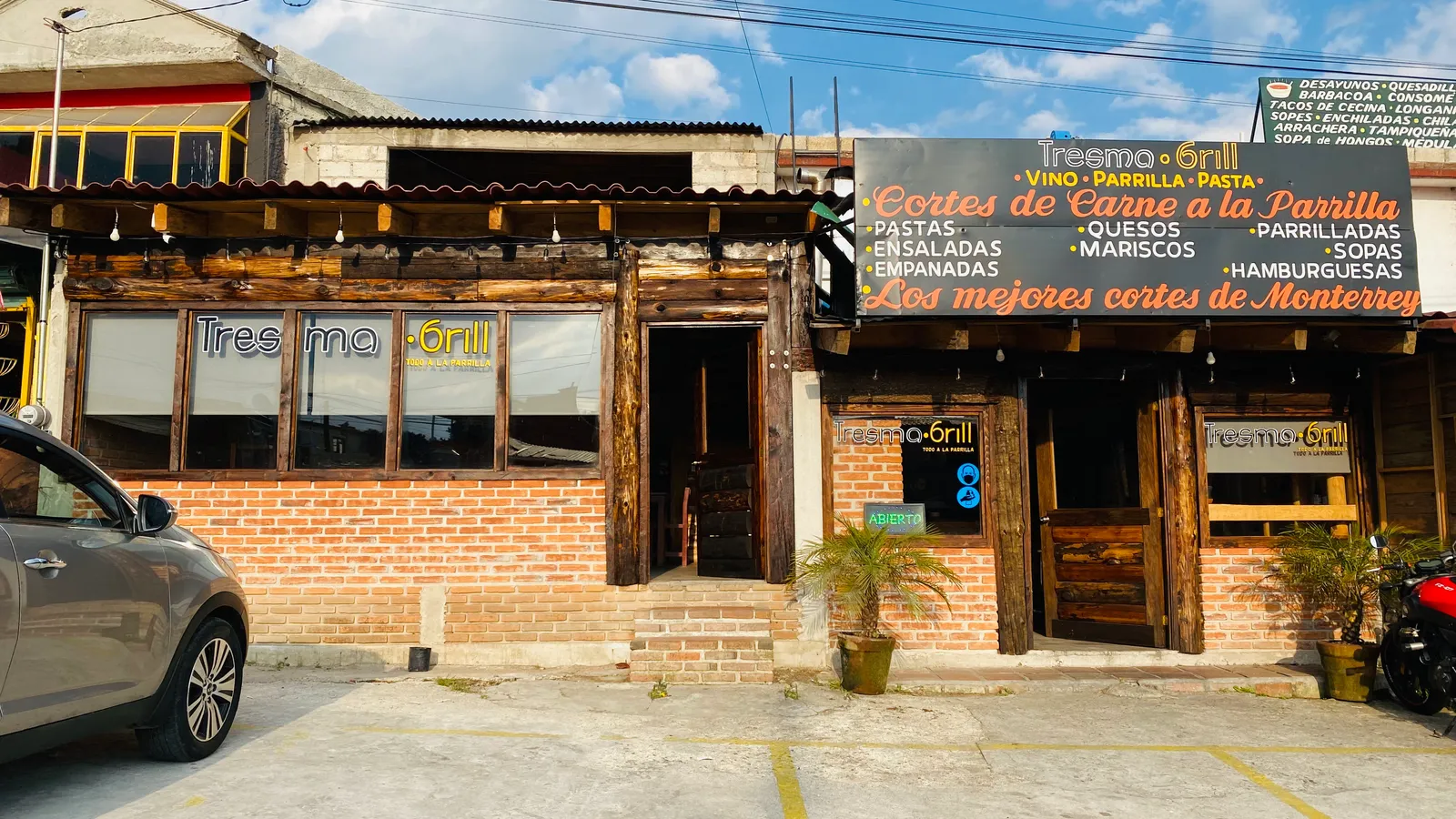 TresMa Grill image 1