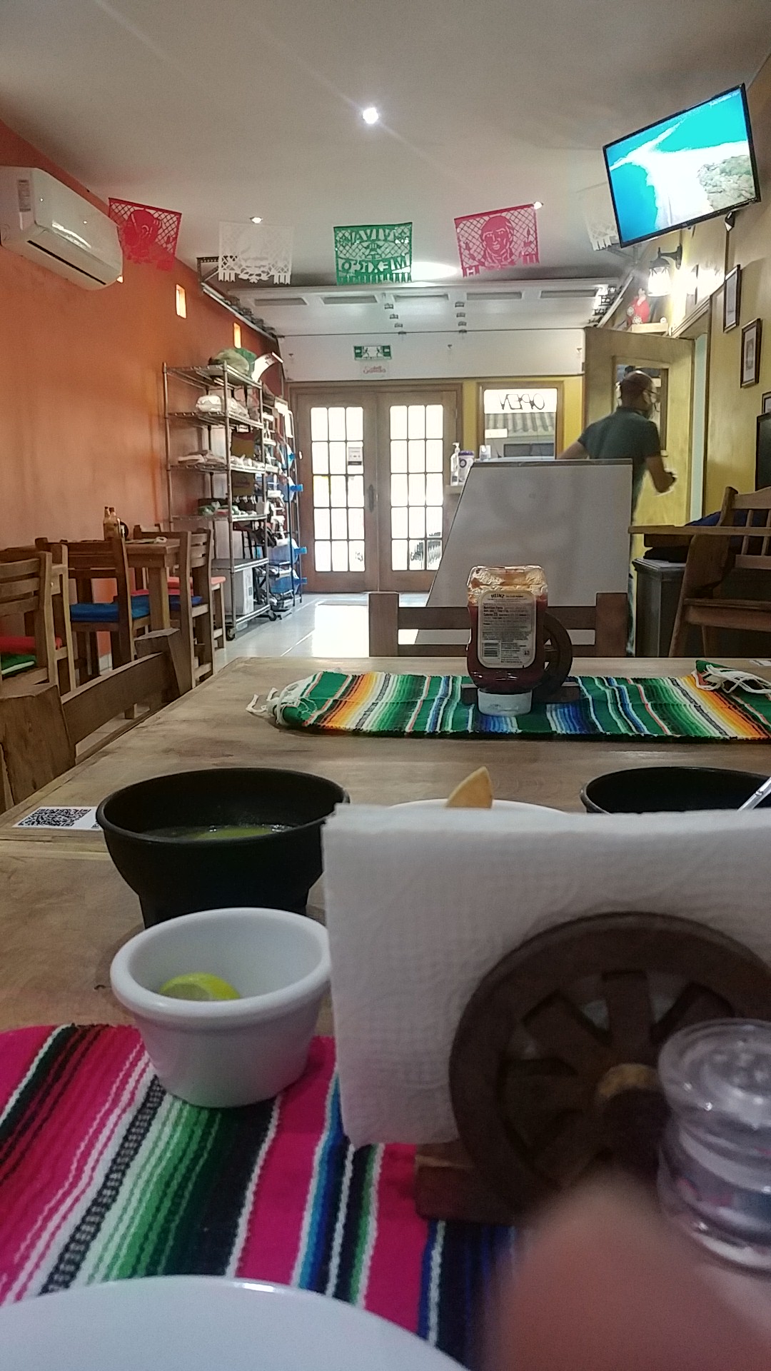 Zapata y Villa image 4