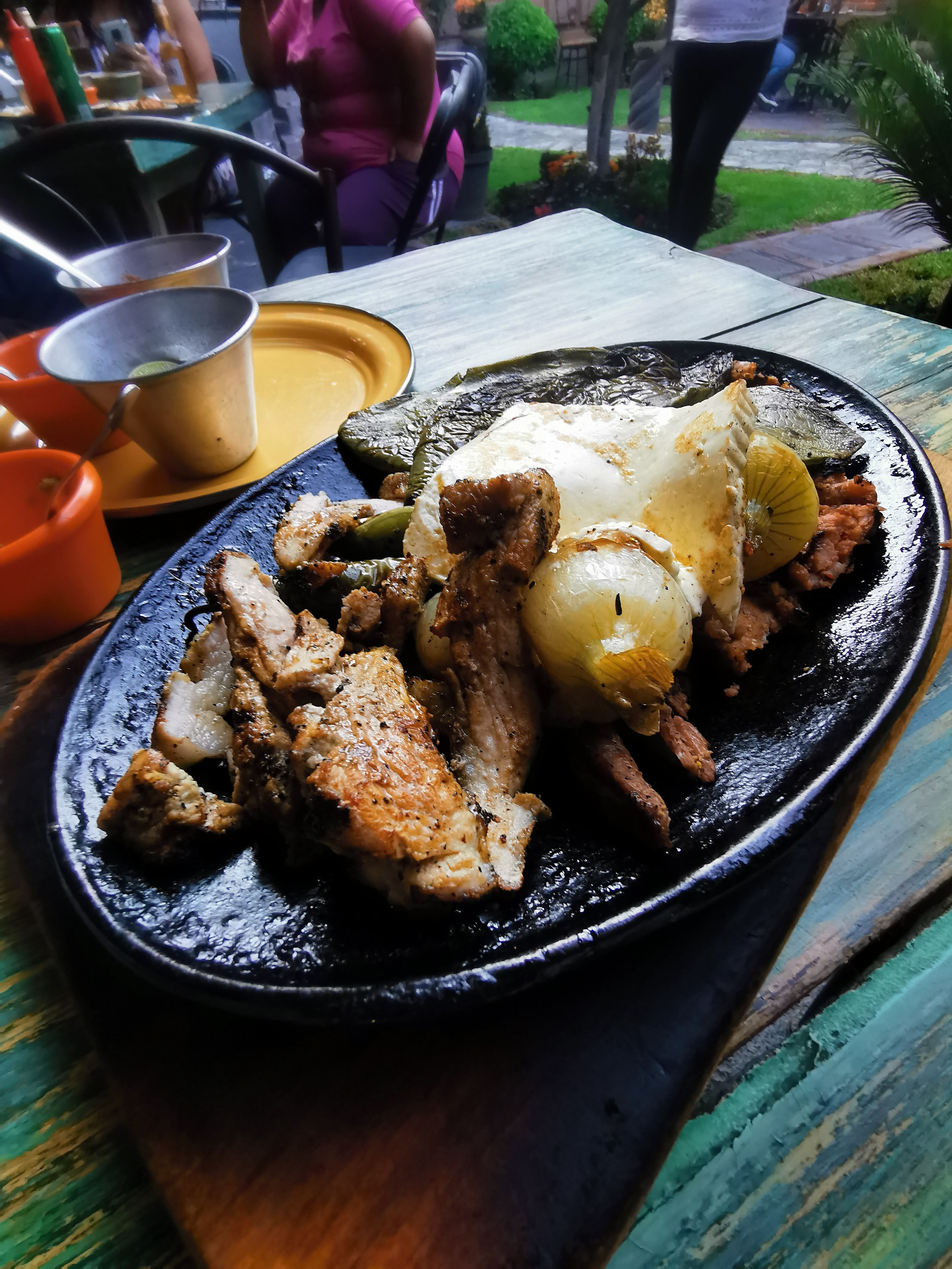 Los Caudillos image 5