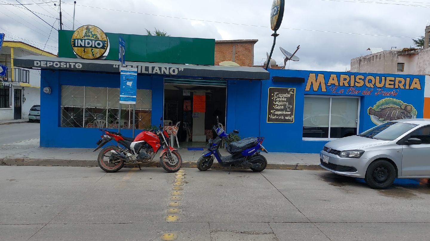 Marisqueria La flor del puerto image 1