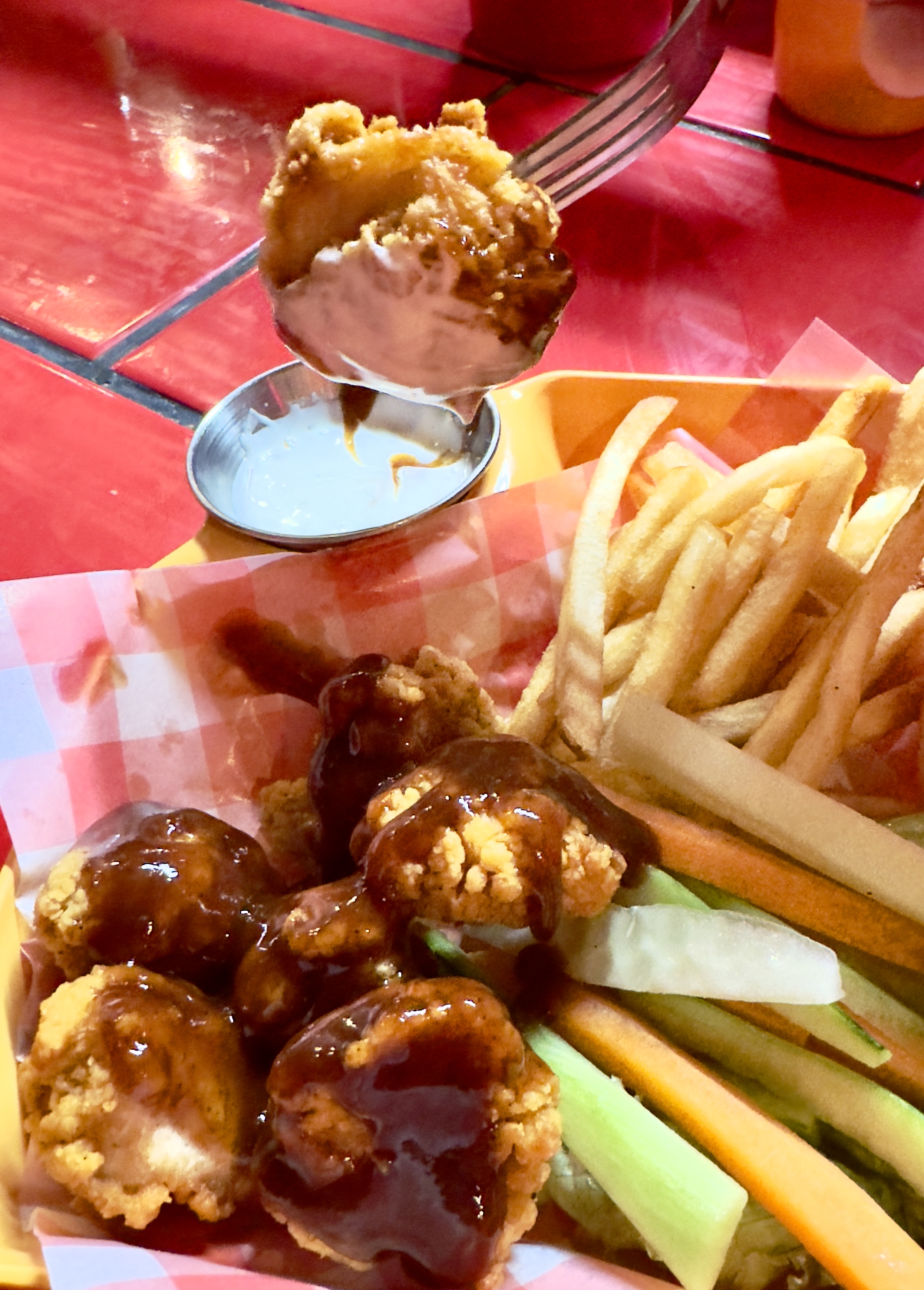 CHARLY BURGER image 5