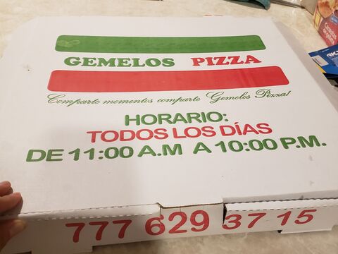 Gemelos Pizza image 6