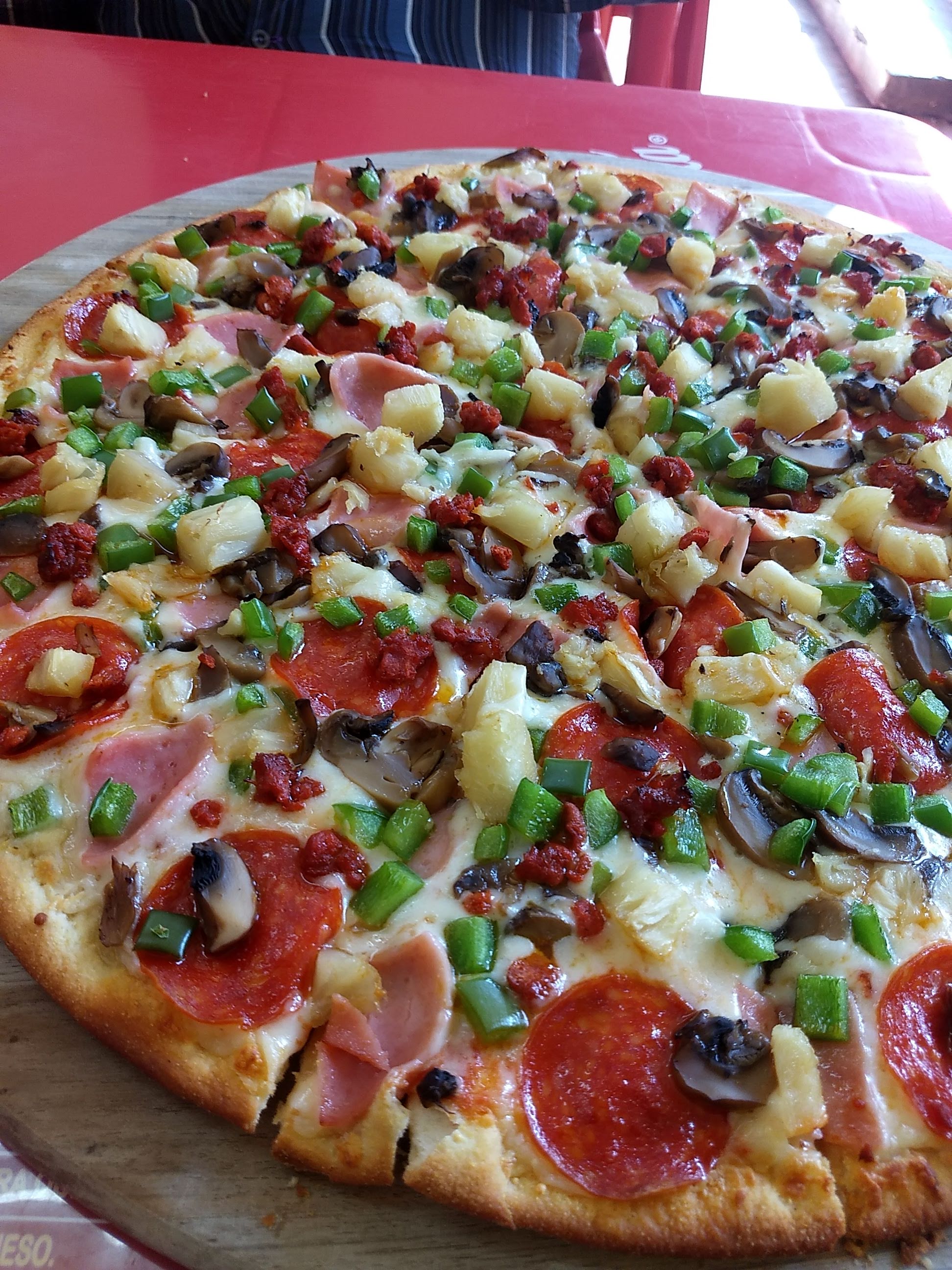 Gemelos Pizza image 8