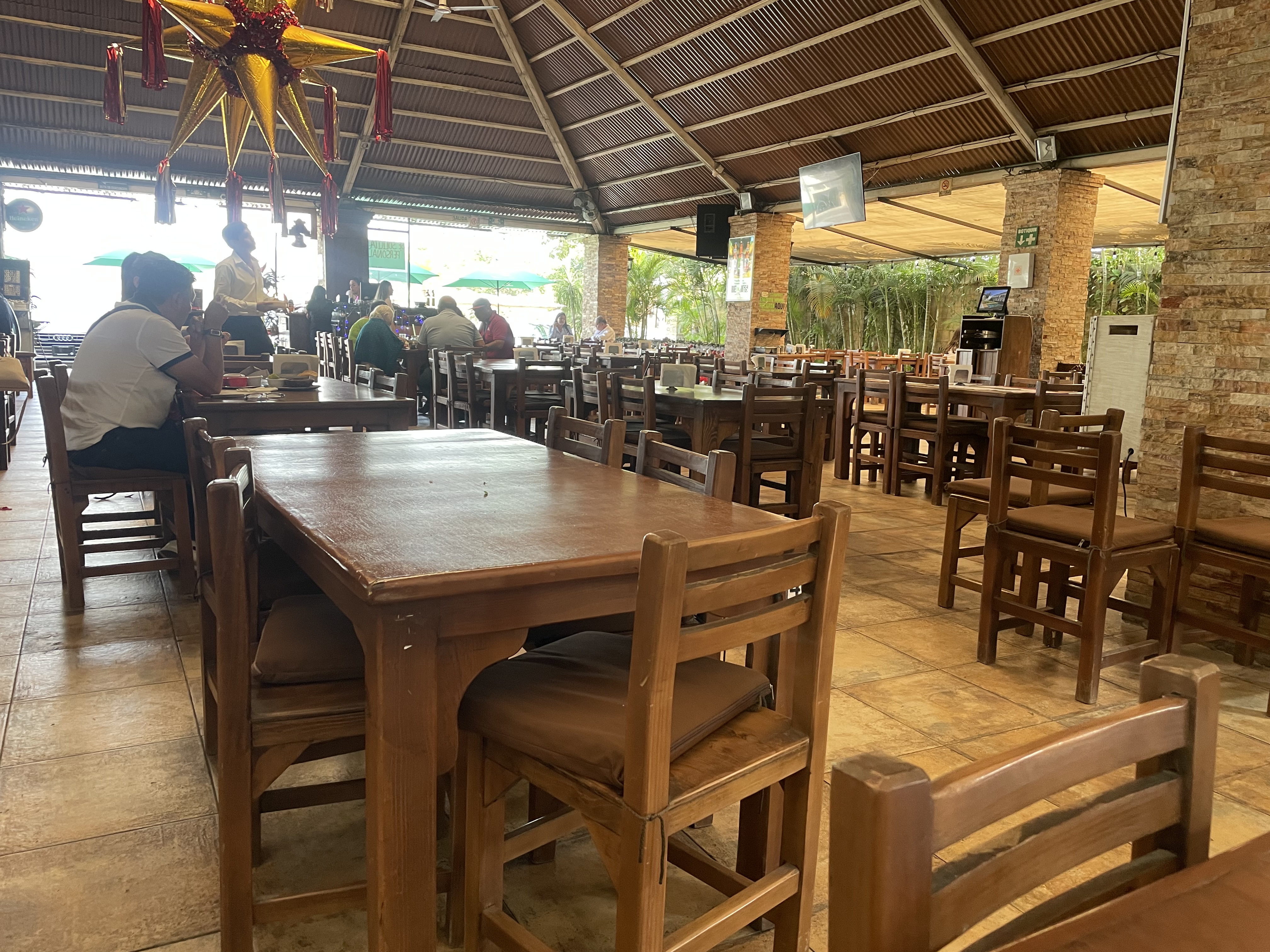 Las Asadas Bar & Grill image 3