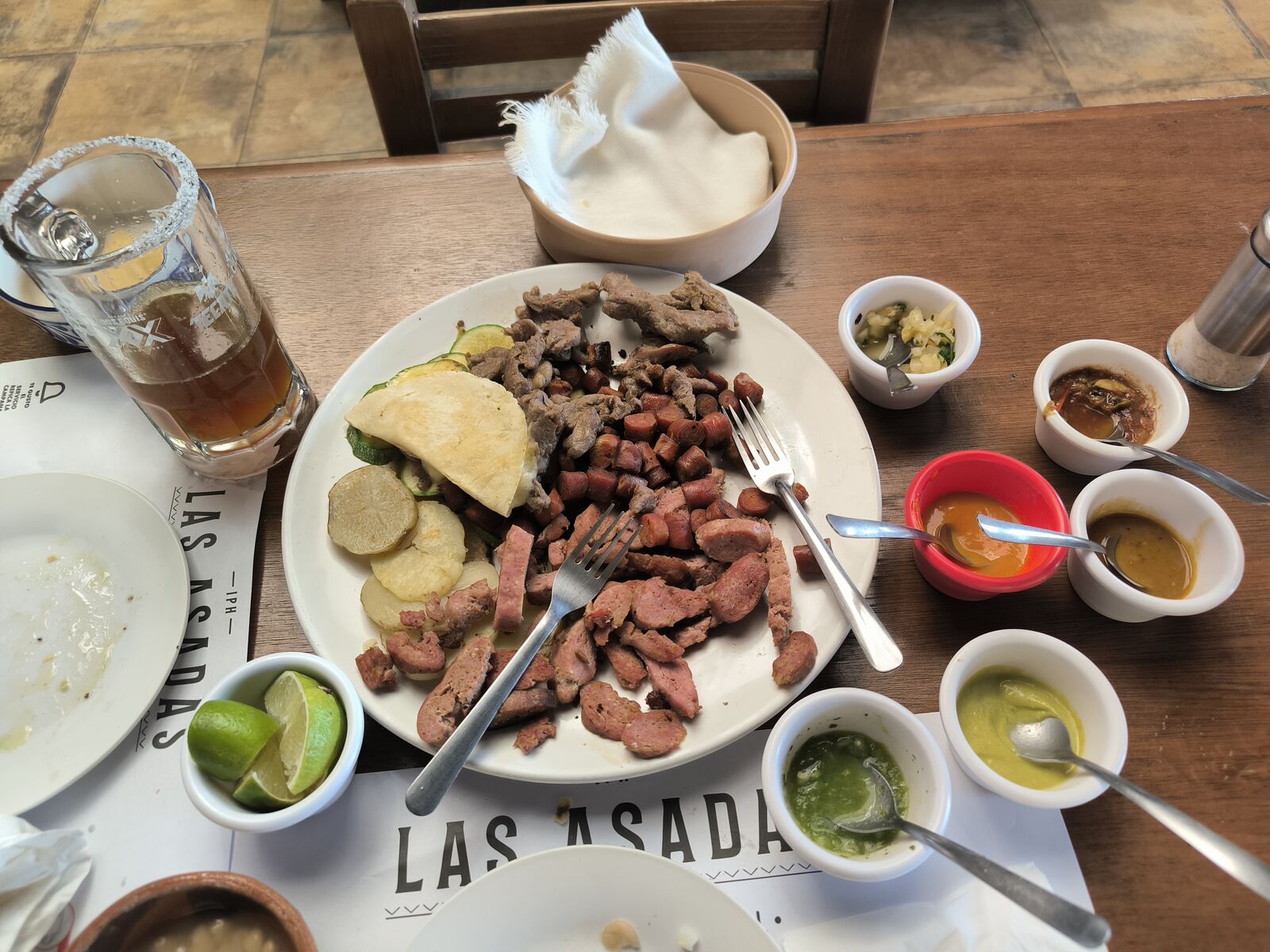 Las Asadas Bar & Grill image 6