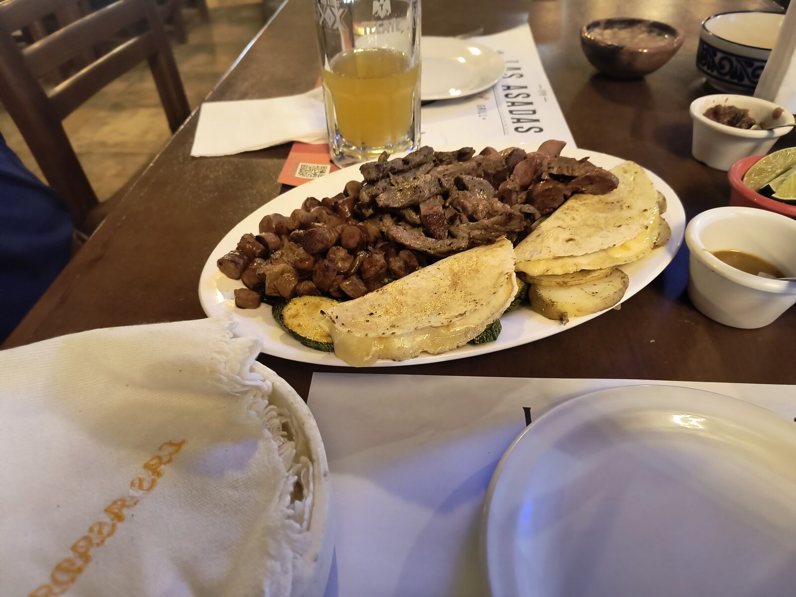 Las Asadas Bar & Grill image 9