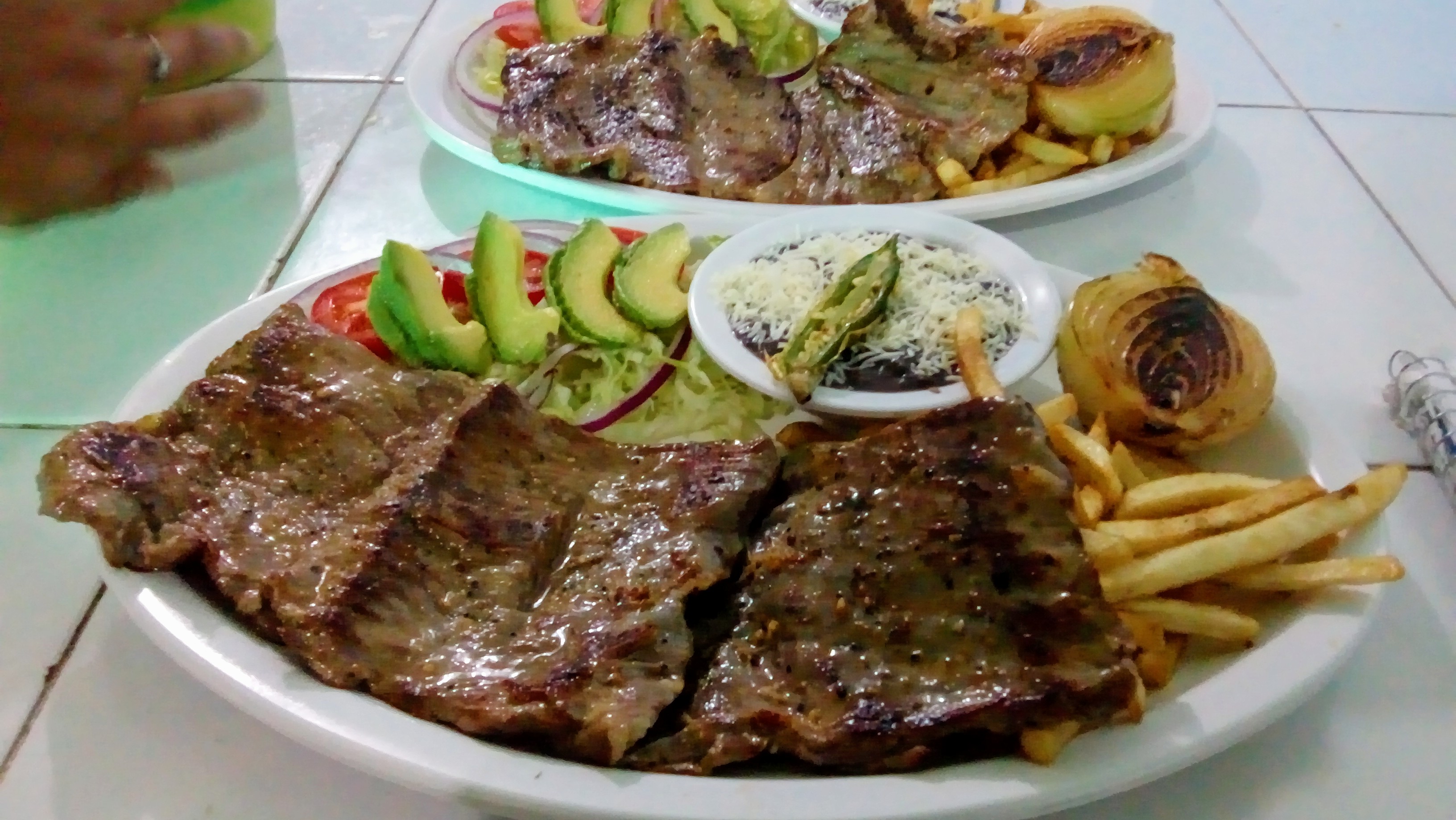 Los Frutos Del Mar image 2