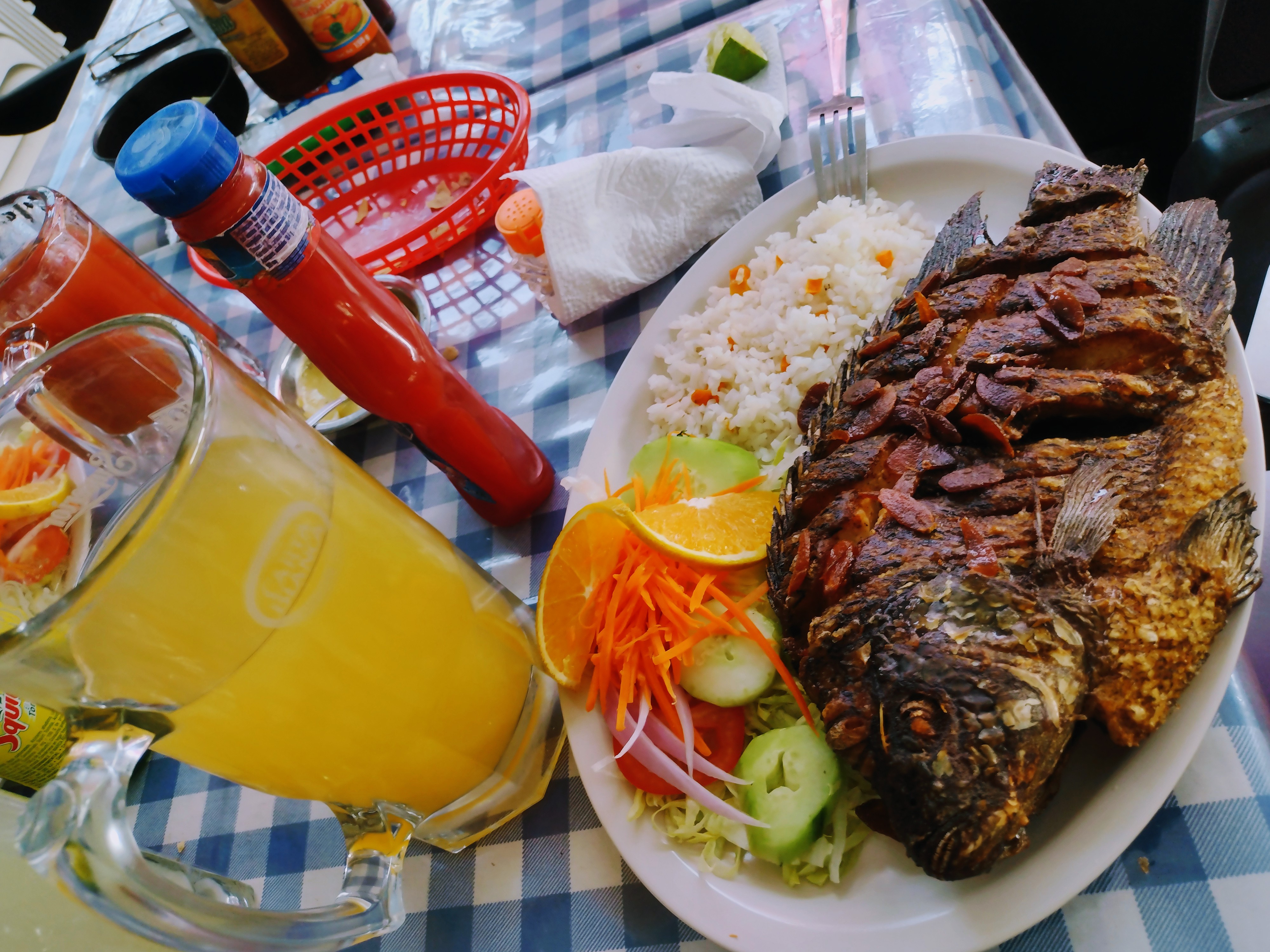 Los Frutos Del Mar image 4