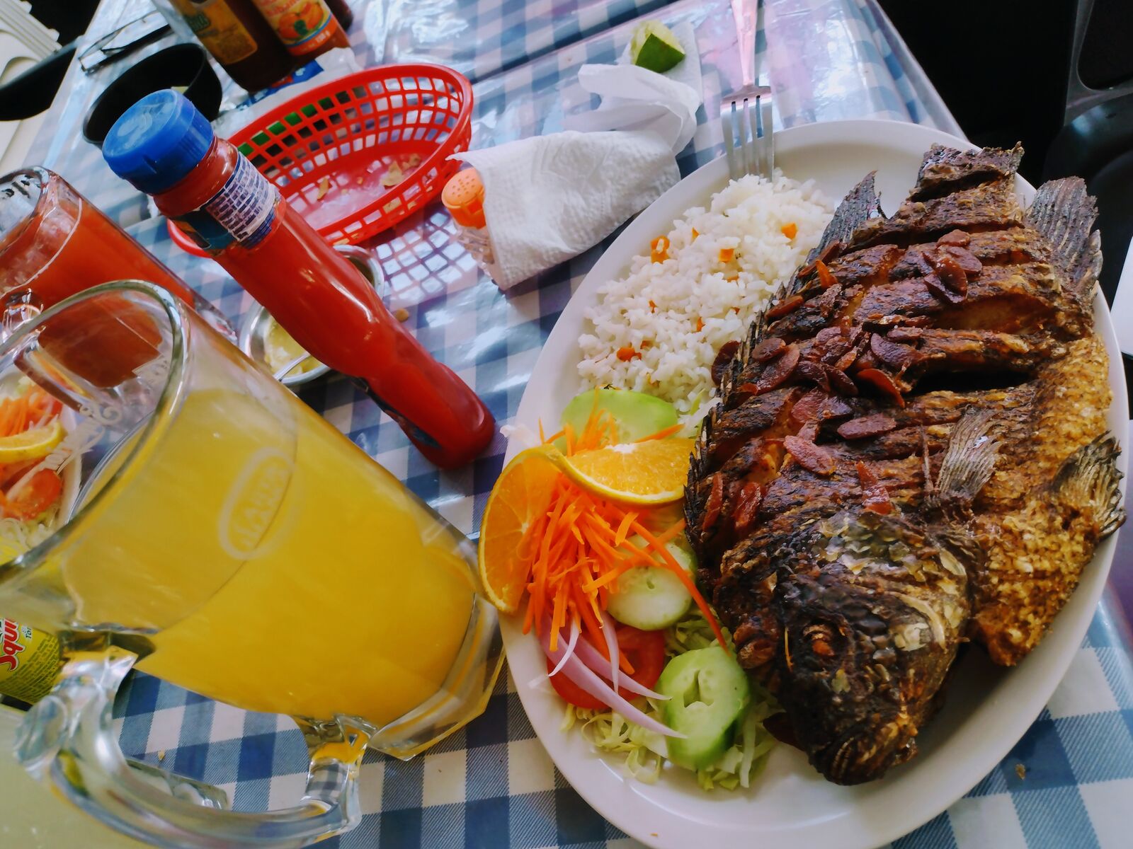 Los Frutos Del Mar image 4