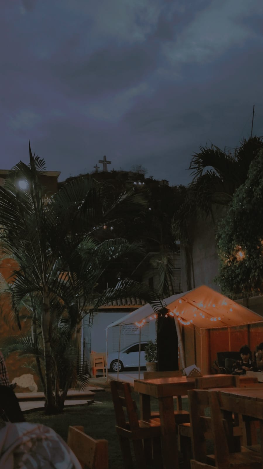 D'Luxe Restaurante/Bar image 9