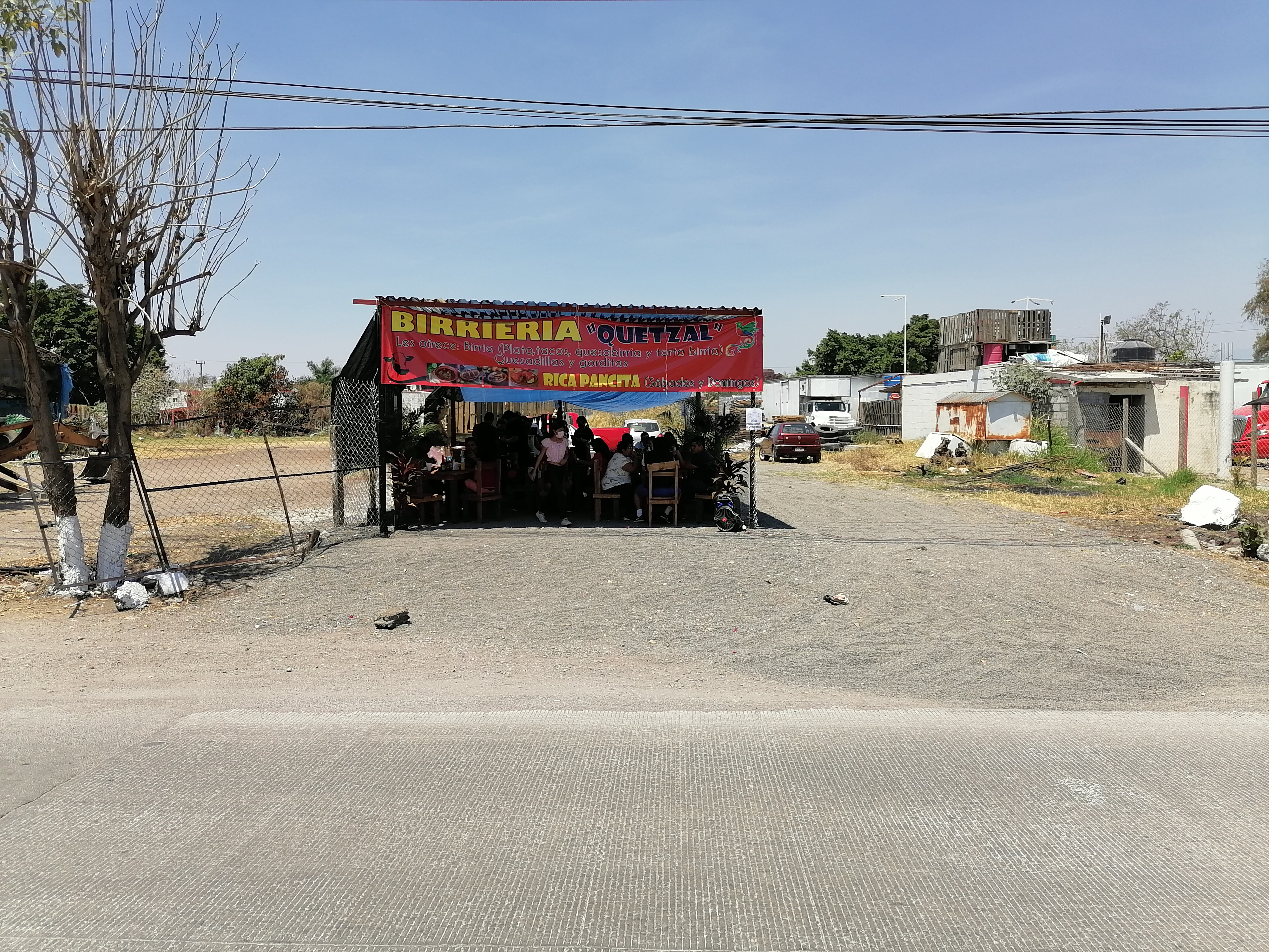 Birrieria Quetzal image 5