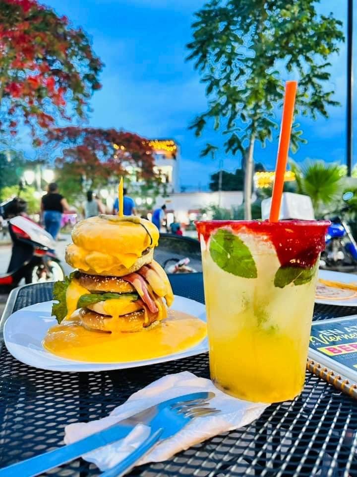 Atípico Restaurante Café image 5