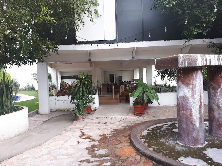 Terraza Jardín restaurant image 3