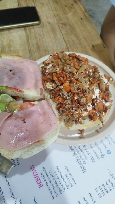 TAQUERIA MILAGROS image 7