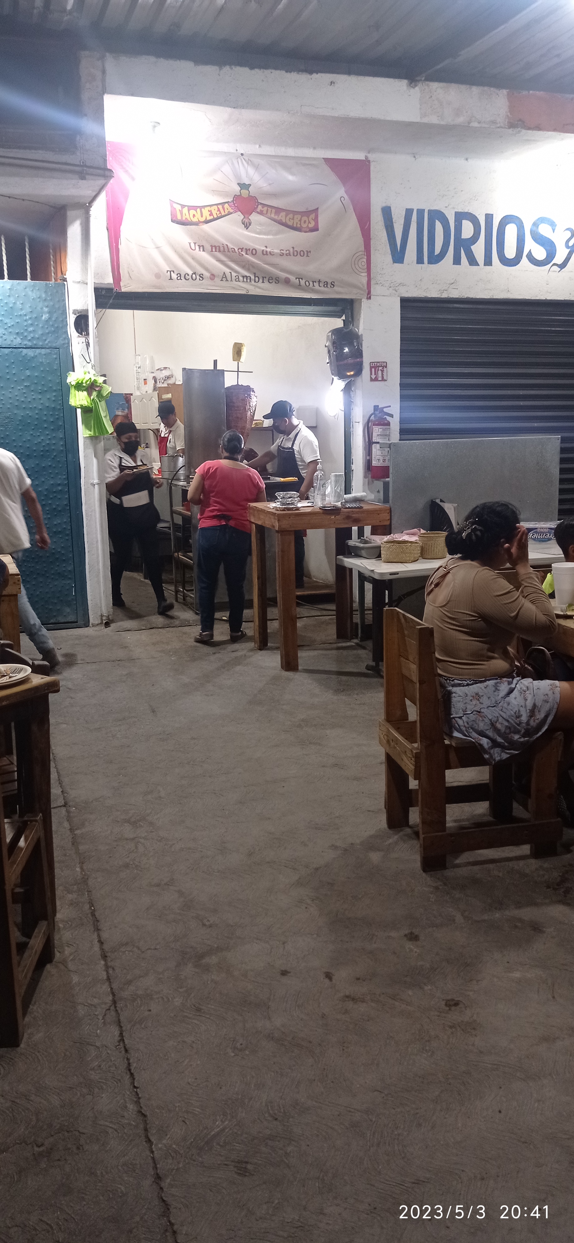 TAQUERIA MILAGROS image 9