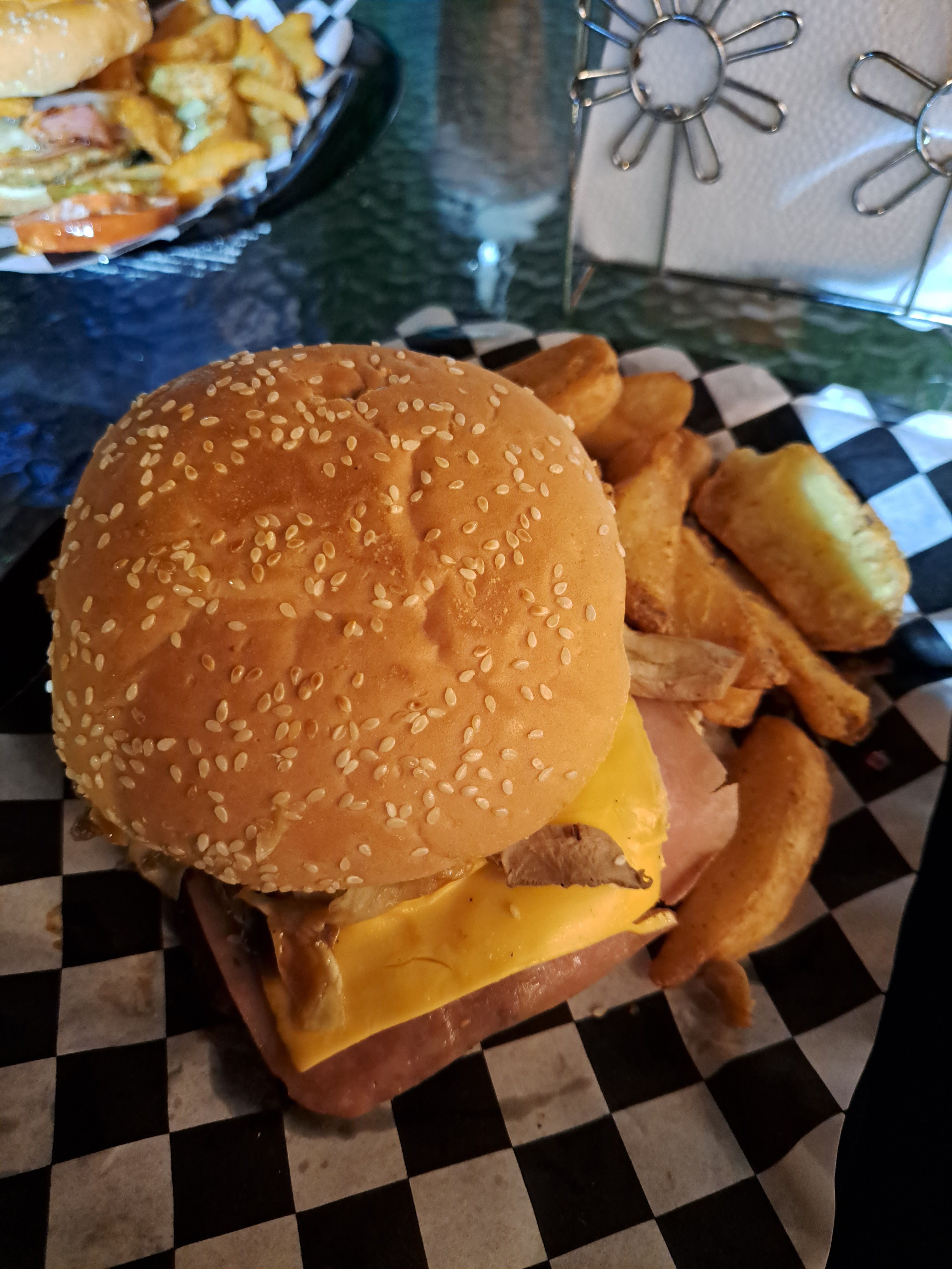 La esquina del cafe image 7