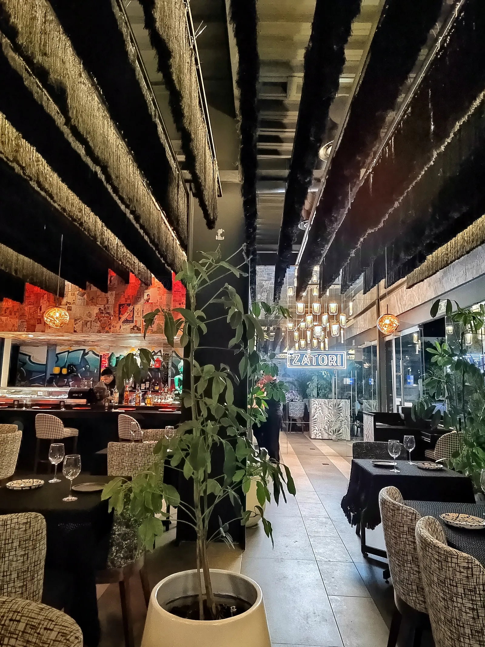 Zatori Restaurant image 1