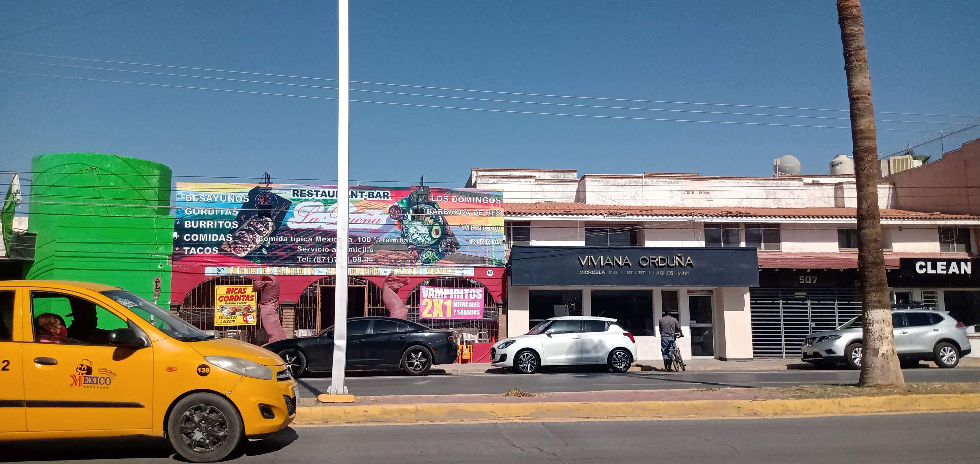 Los Farolitos Senderos image 3