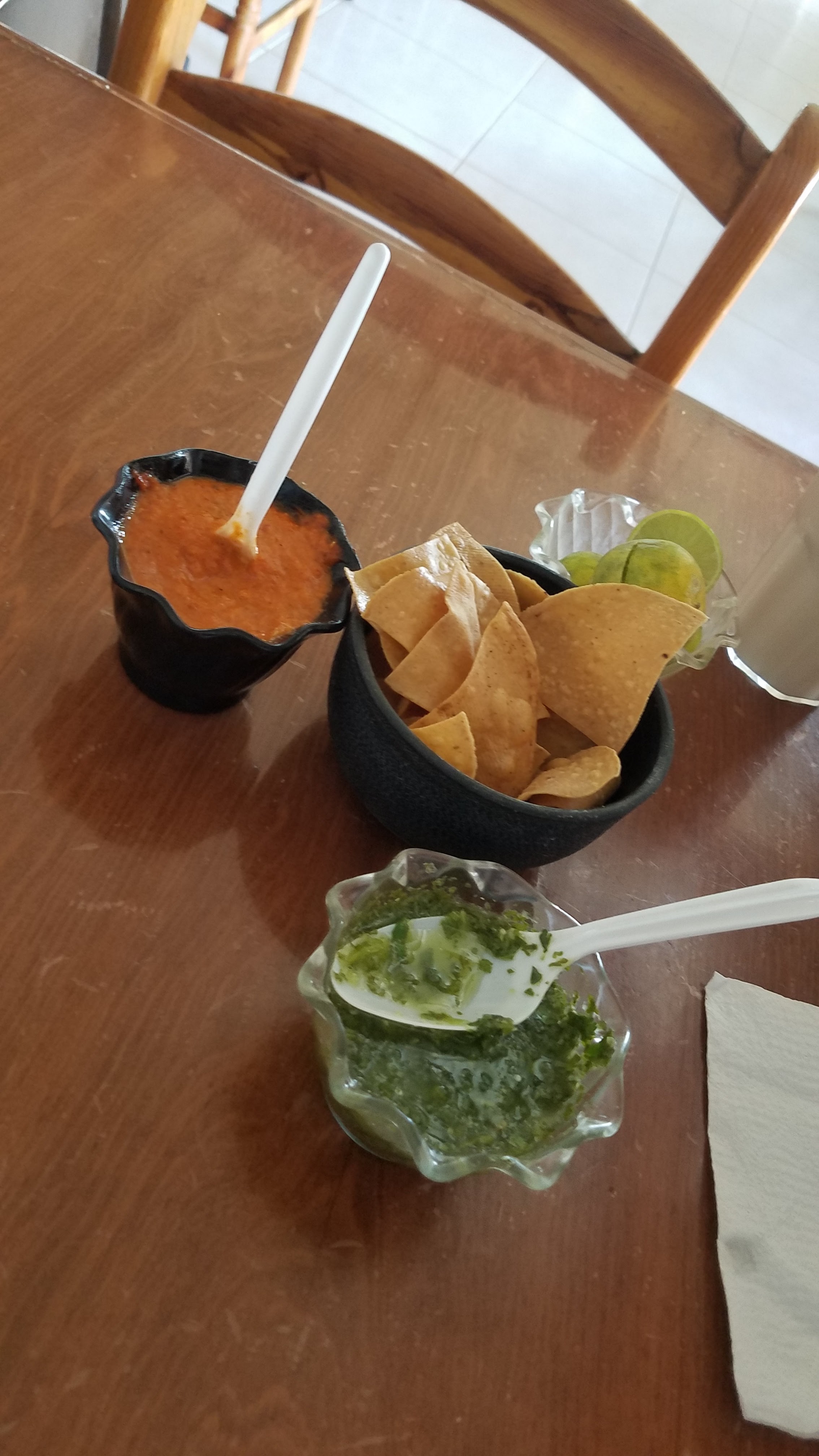 Los Farolitos Senderos image 10