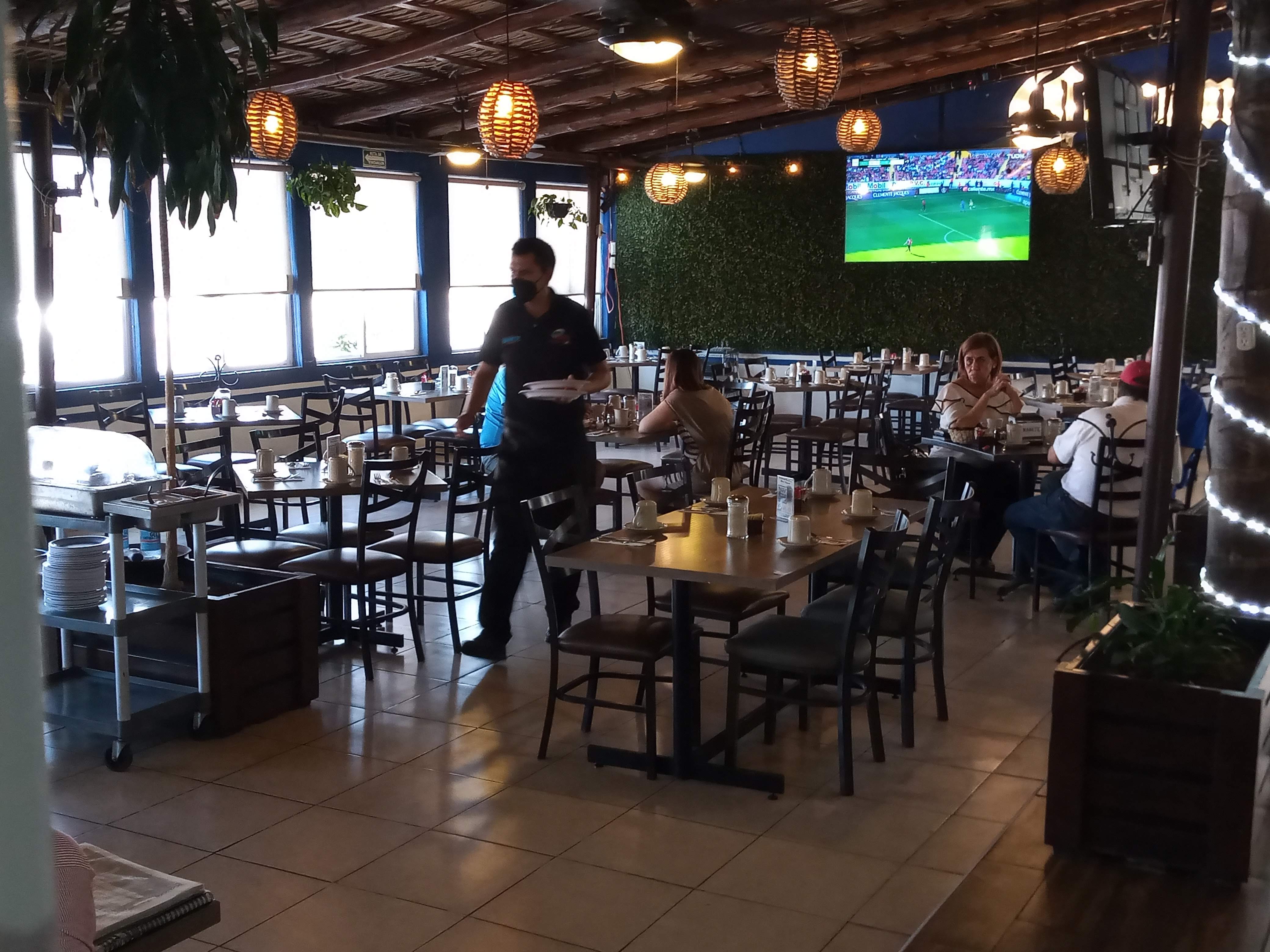 Mariscos El Pinabete image 1