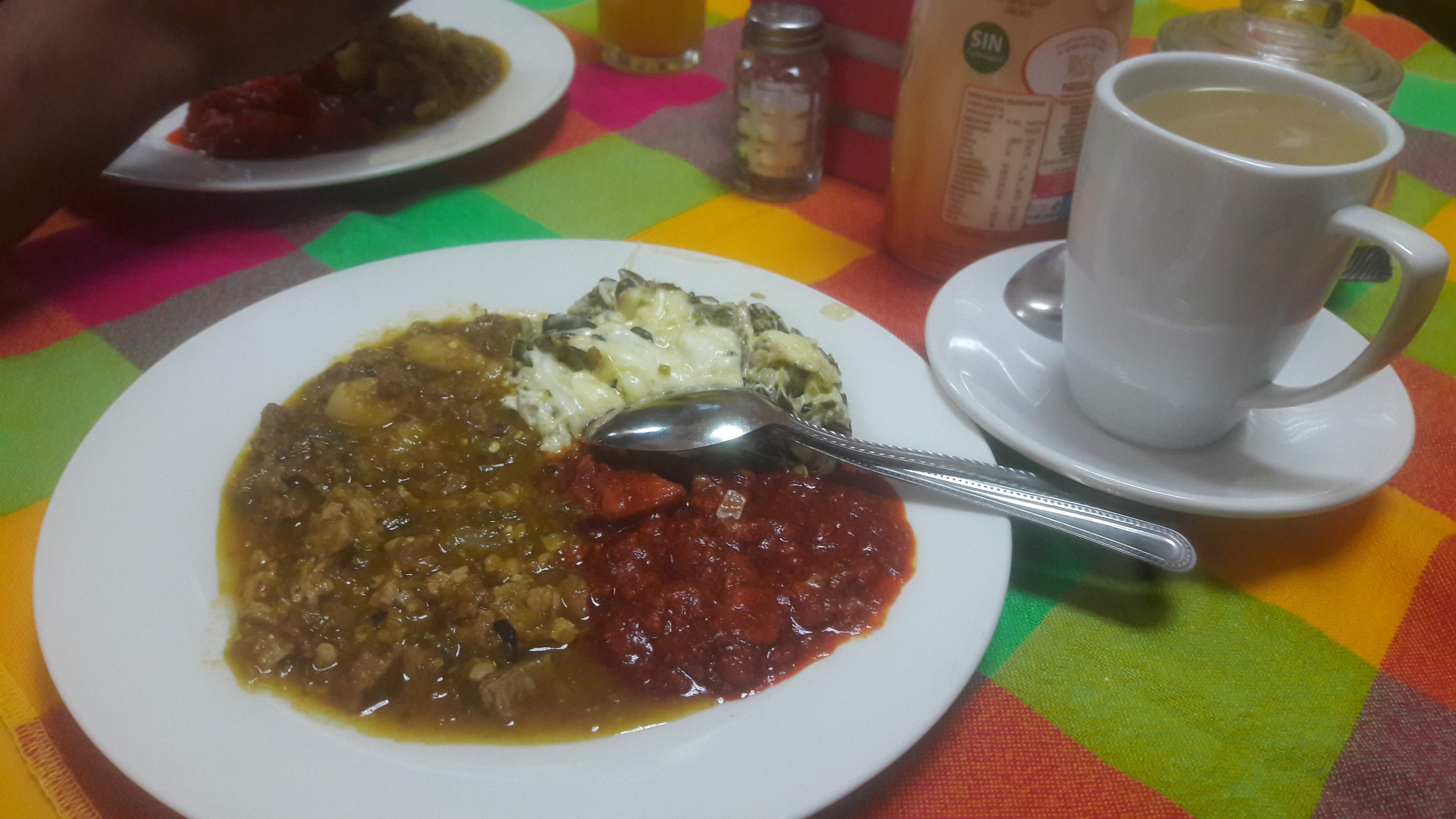 La Fuente Restaurant Familiar image 6