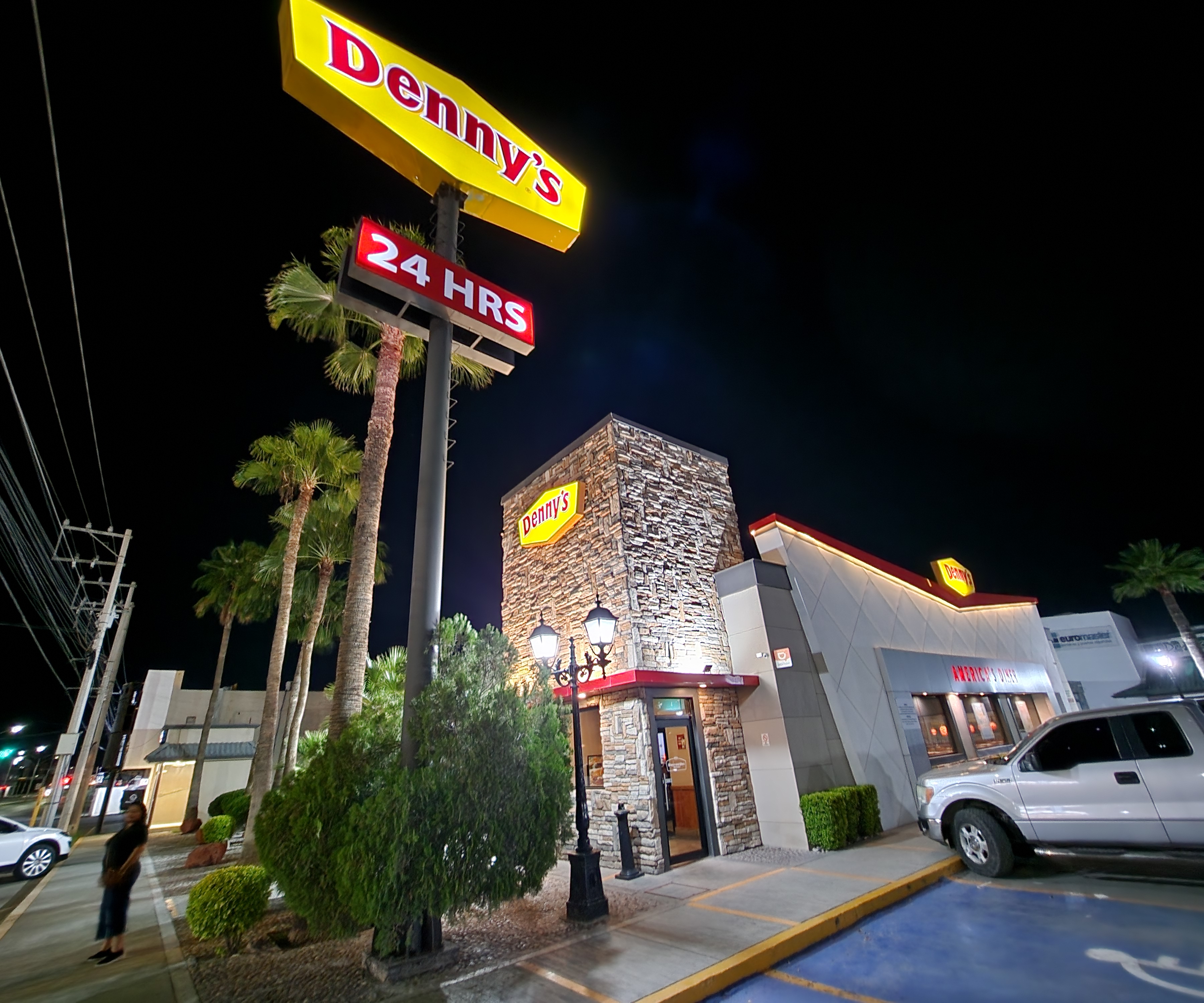 Denny's Torreón image 1