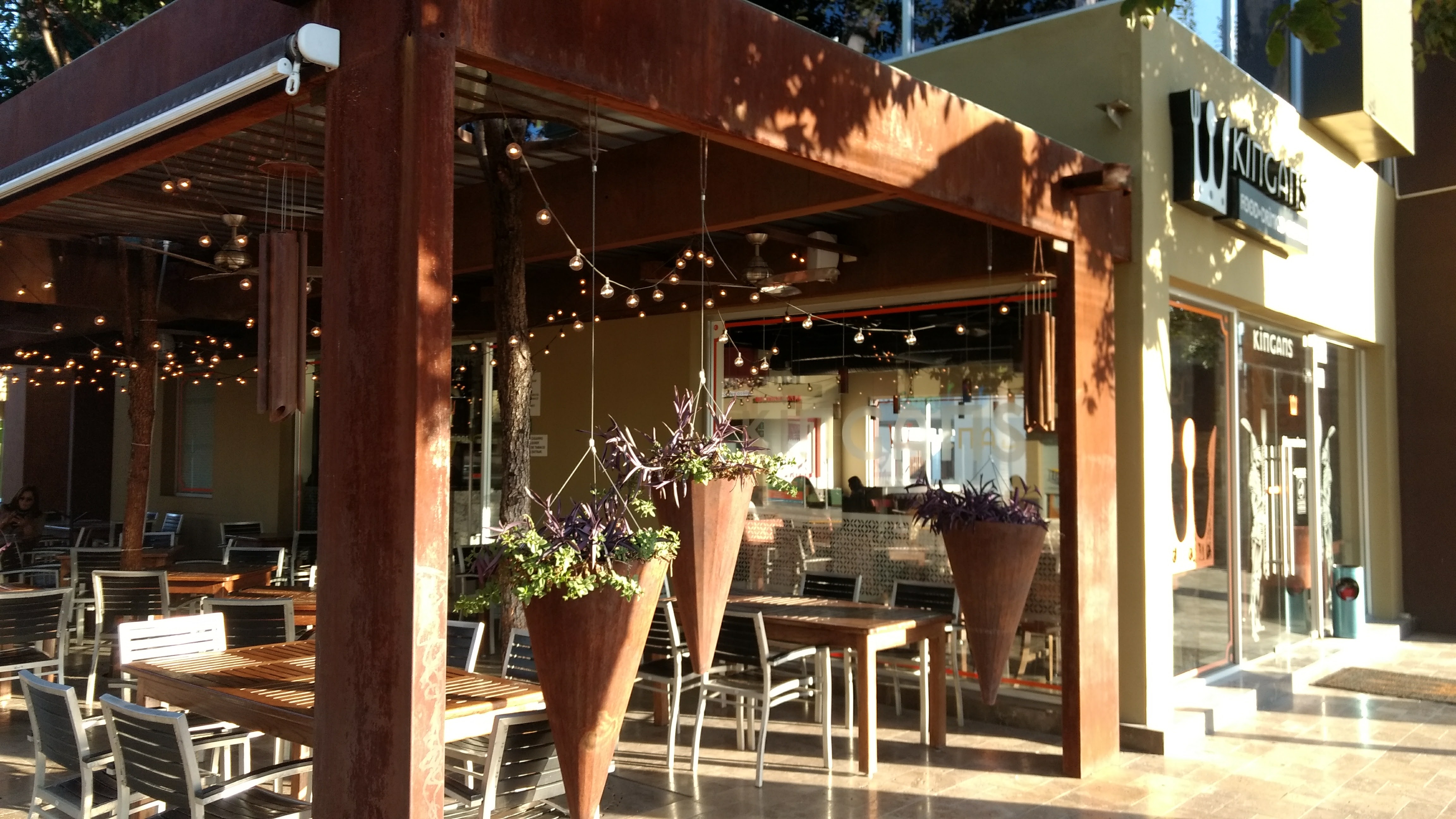 Kingans Independencia ☕ Cafetería y Restaurant Bar en Torreón con Servicio de Desayuno, Comida y Cena image 1