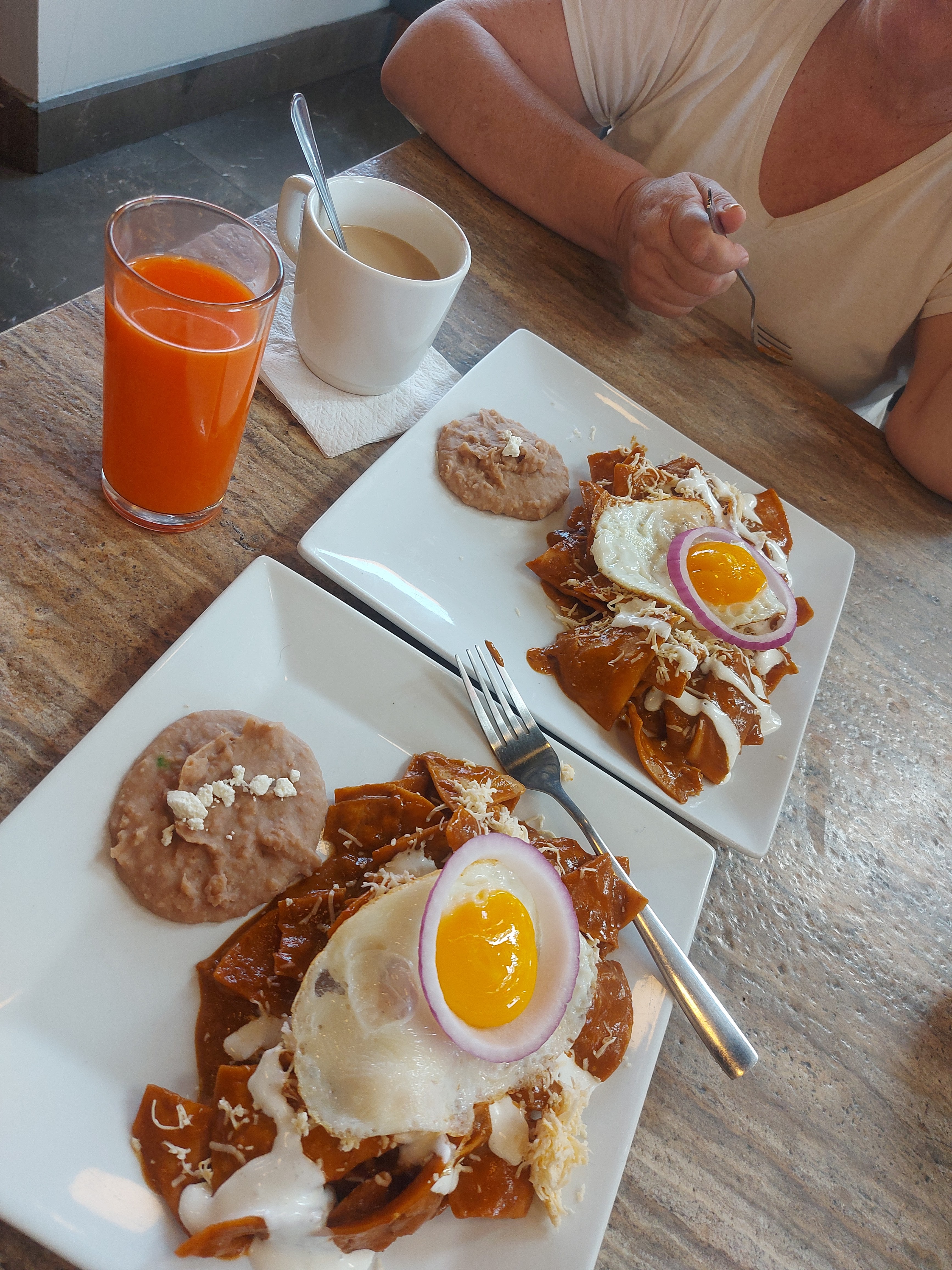 Kingans Independencia ☕ Cafetería y Restaurant Bar en Torreón con Servicio de Desayuno, Comida y Cena image 3