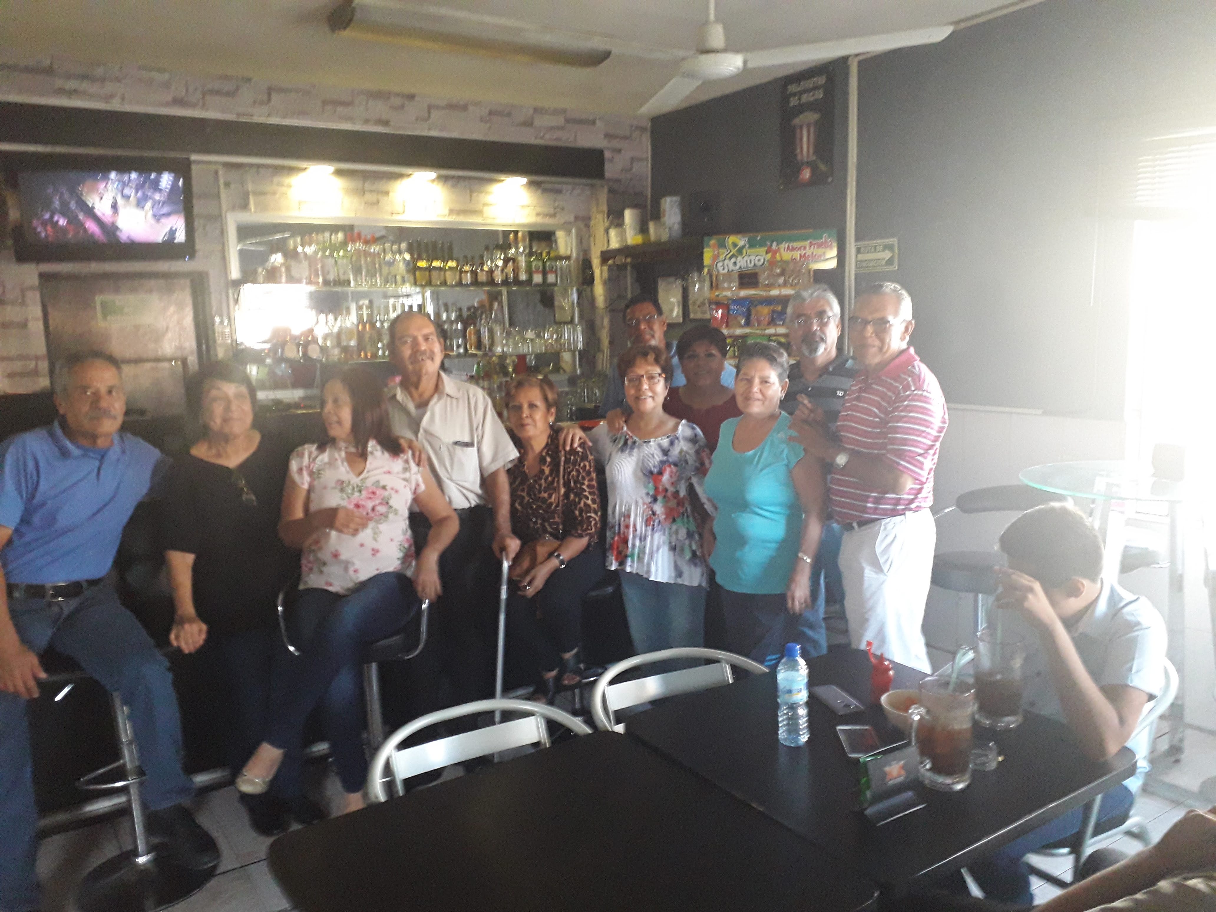 Toluca Restaurant Bar image 2