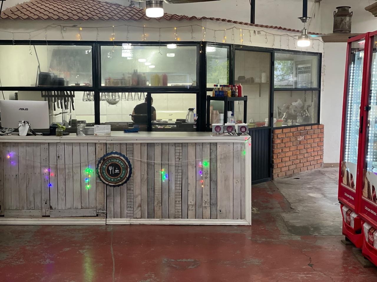 MONARCA RESTAURANTE image 1