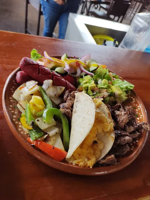 El Taste image 7
