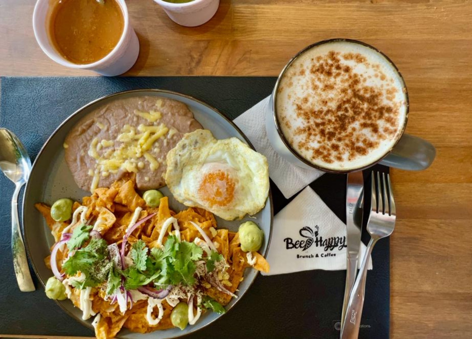 Bee Happy brunch & coffee image 2