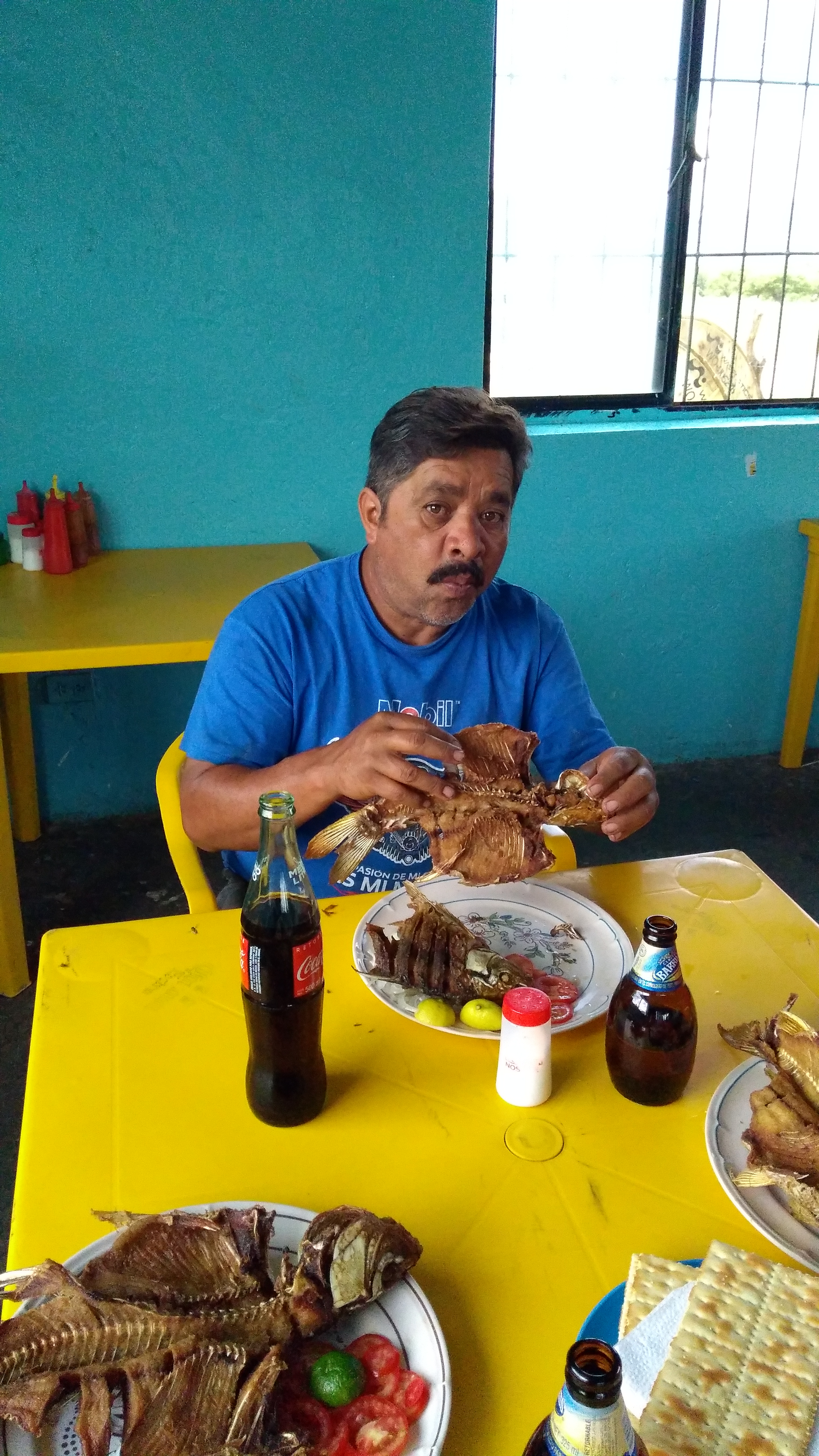 Pescado Frito image 5