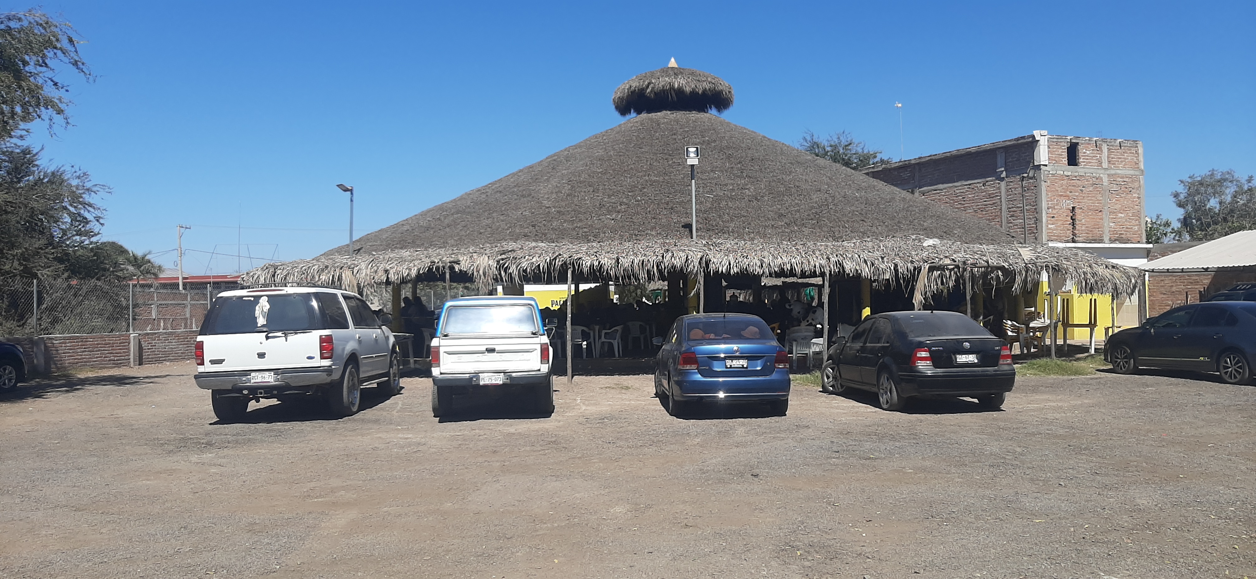 Botanero El Dorado image 4