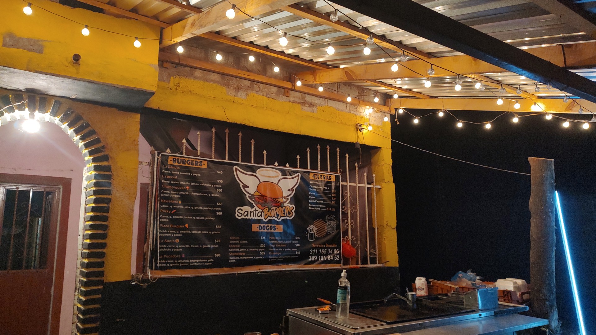 Santa Burgers image 1