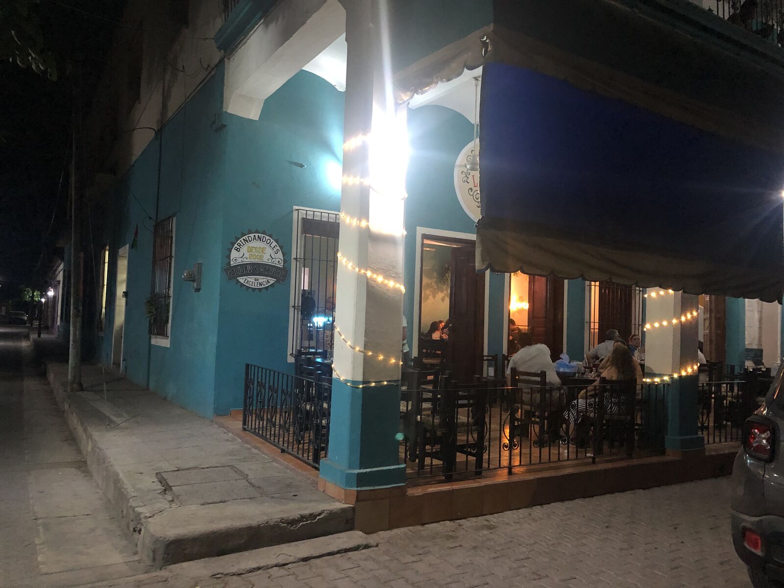 La Esquina Restaurant & Bar image 3