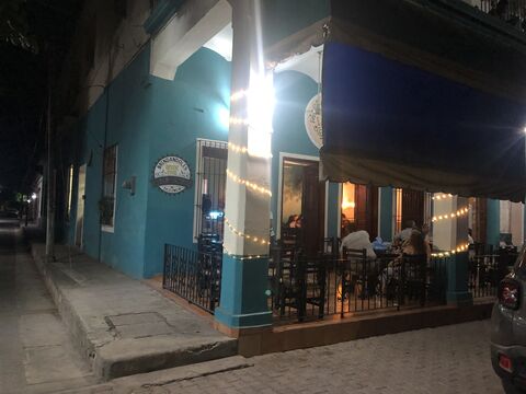 La Esquina Restaurant & Bar image 3